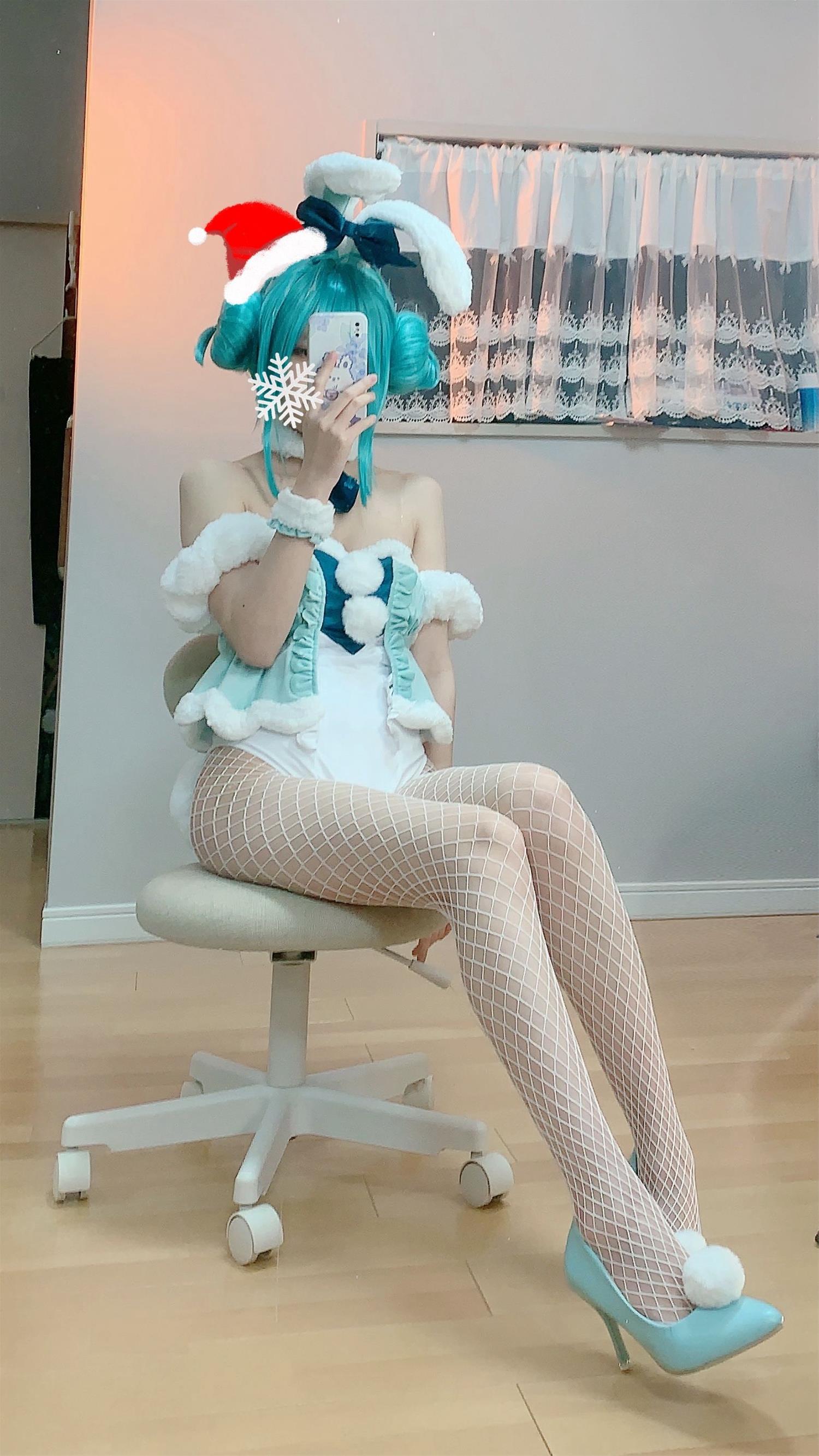 千阳 初音兔女郎 [27P-46MB]