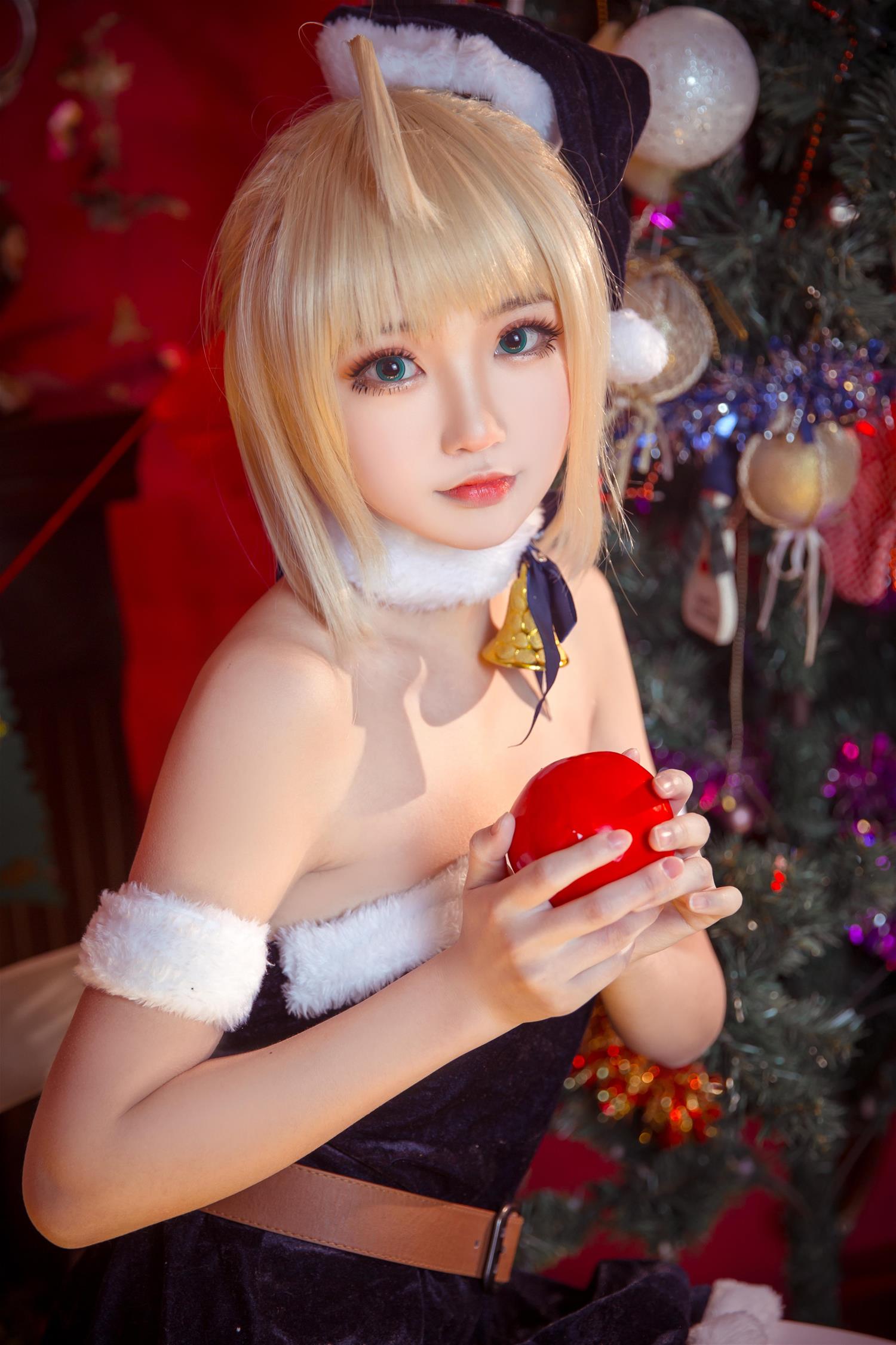 这个泡泡就是逊啦 阿尔托莉雅 圣诞贺图 [16P-32MB]