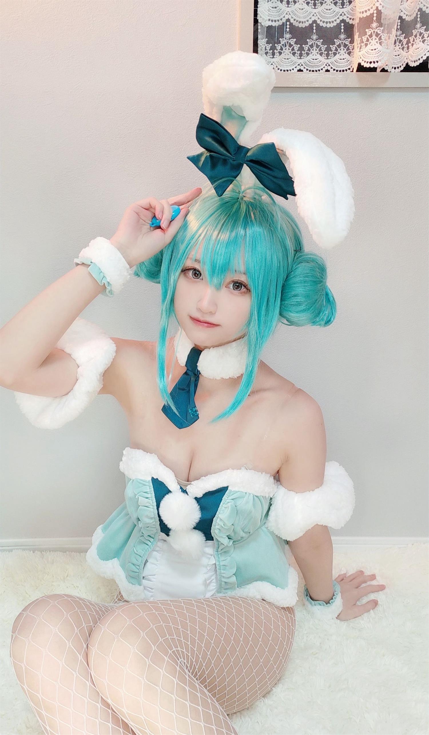 千阳 初音兔女郎 [27P-46MB]