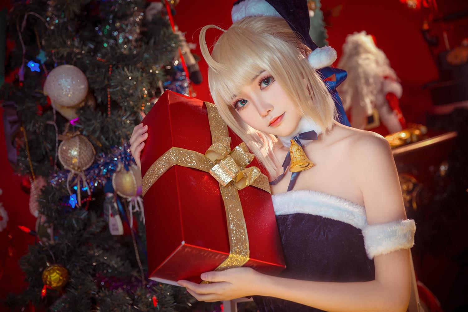 这个泡泡就是逊啦 阿尔托莉雅 圣诞贺图 [16P-32MB]