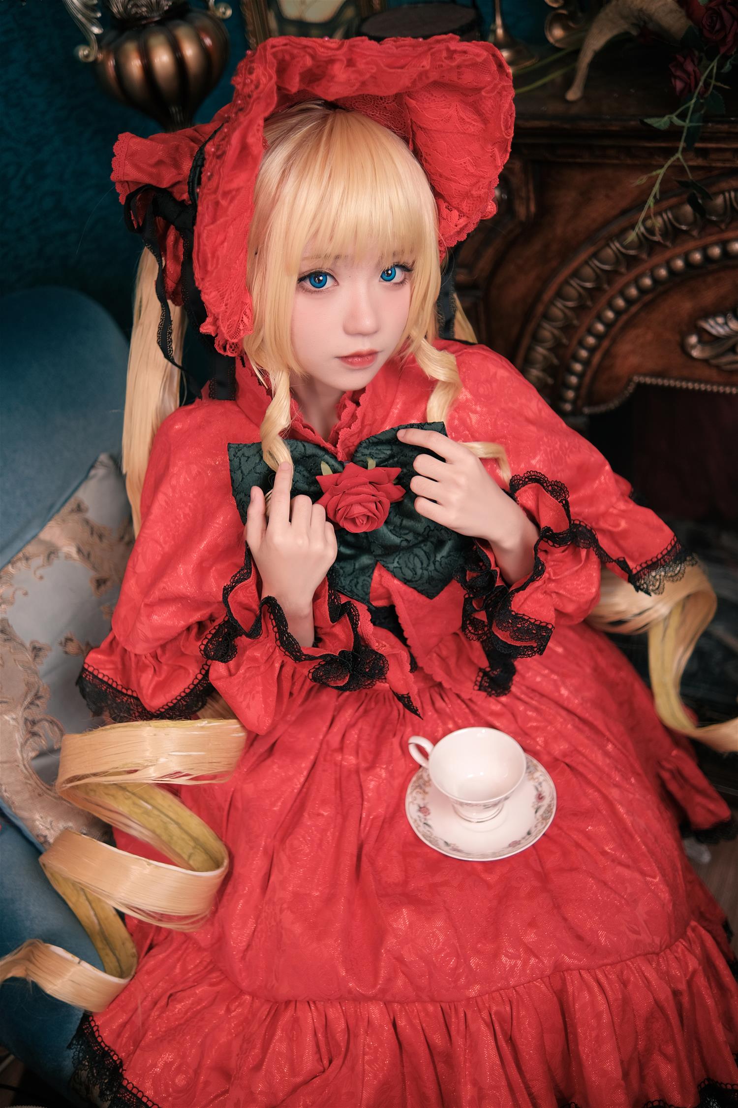 花柒Hana 蔷薇少女真红 [13P-221MB]