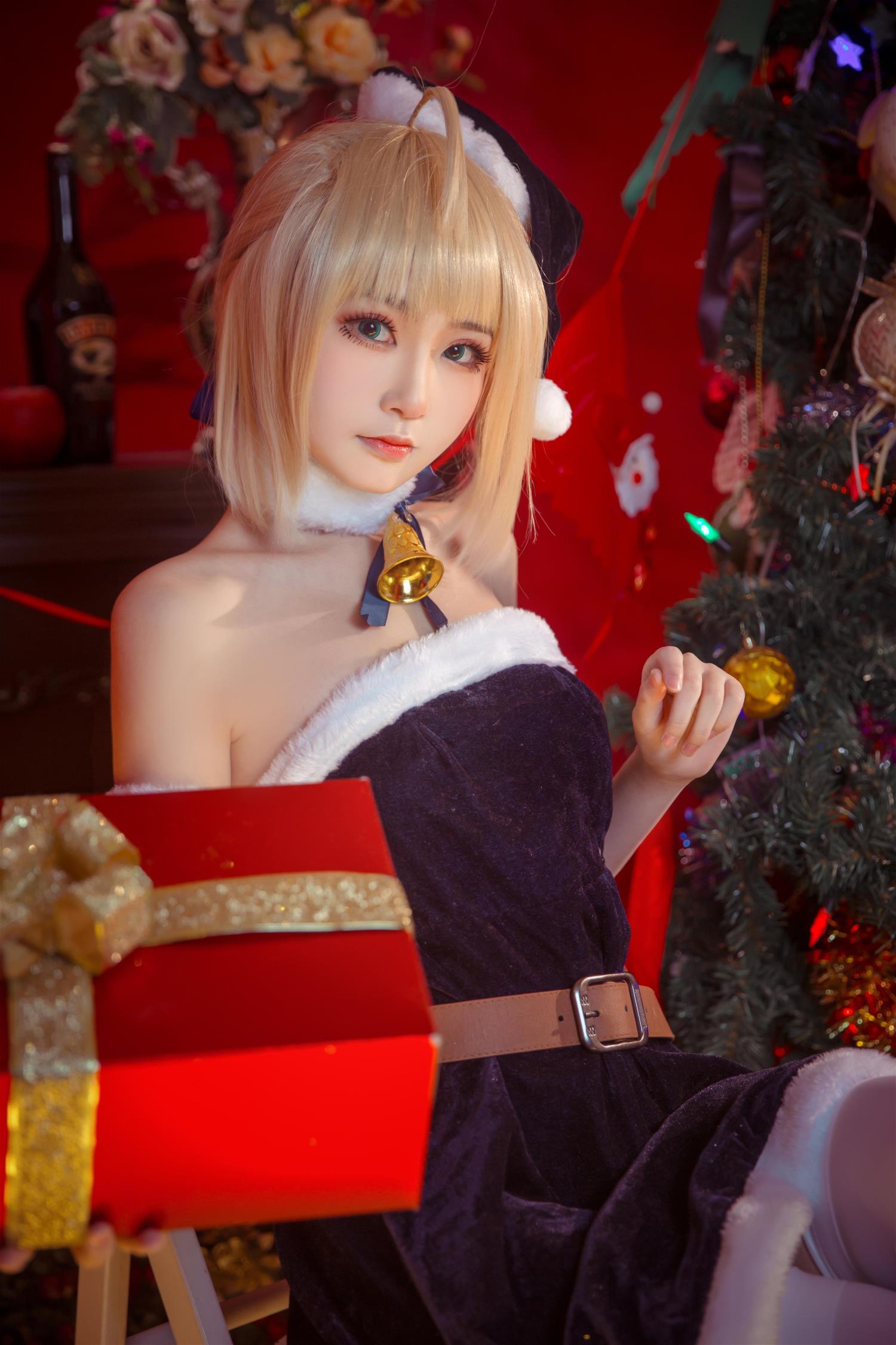 这个泡泡就是逊啦 阿尔托莉雅 圣诞贺图 [16P-32MB]