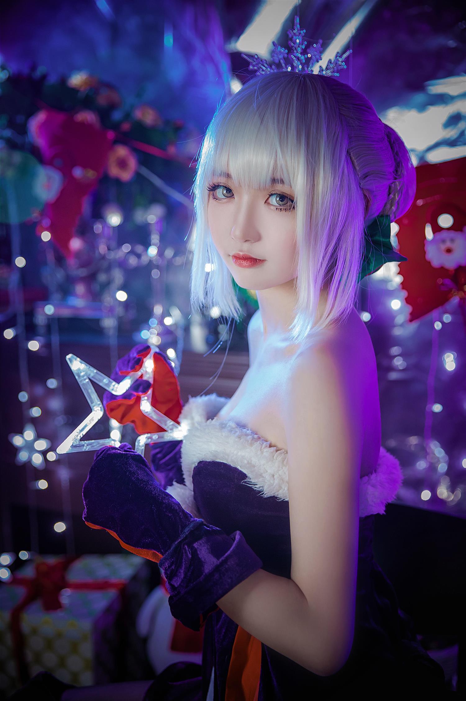 这个泡泡就是逊啦 阿尔托莉雅 圣诞alter [16P-30MB]