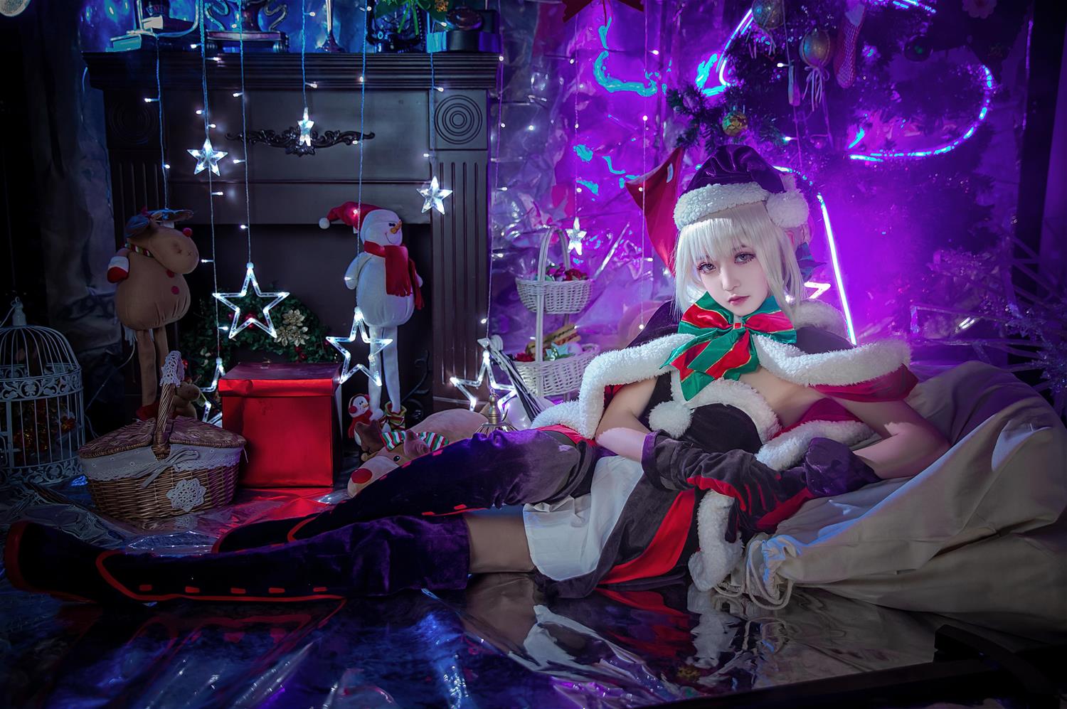 这个泡泡就是逊啦 阿尔托莉雅 圣诞alter [16P-30MB]