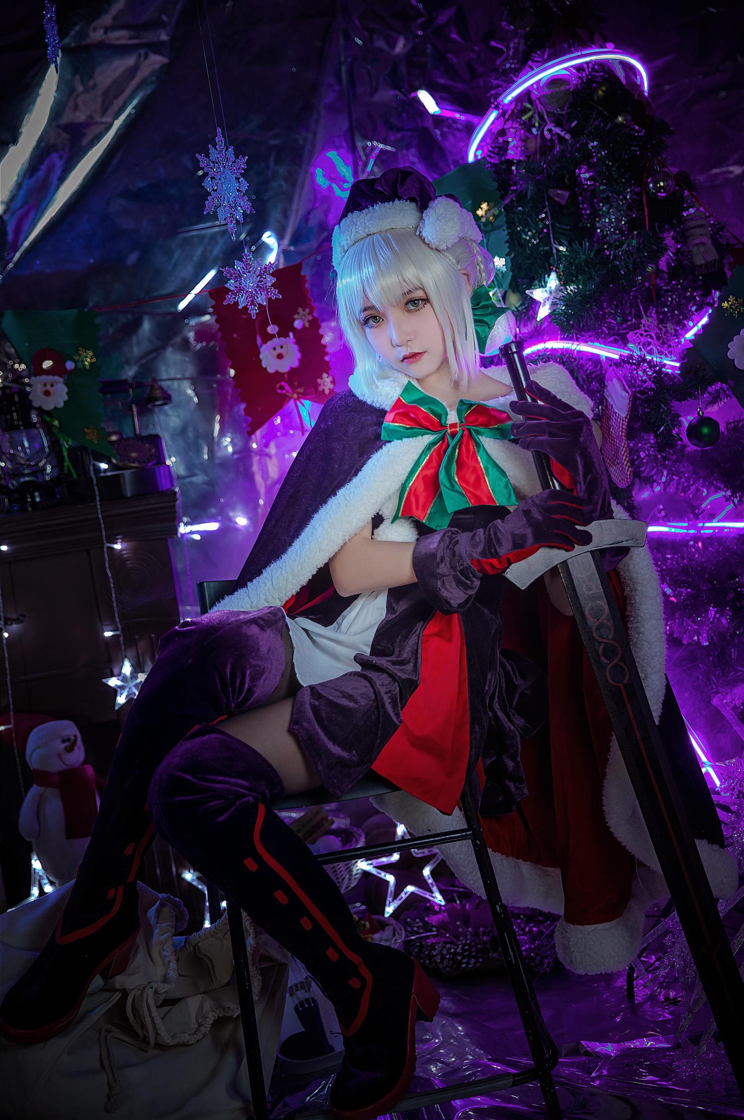 这个泡泡就是逊啦 阿尔托莉雅 圣诞alter [16P-30MB]