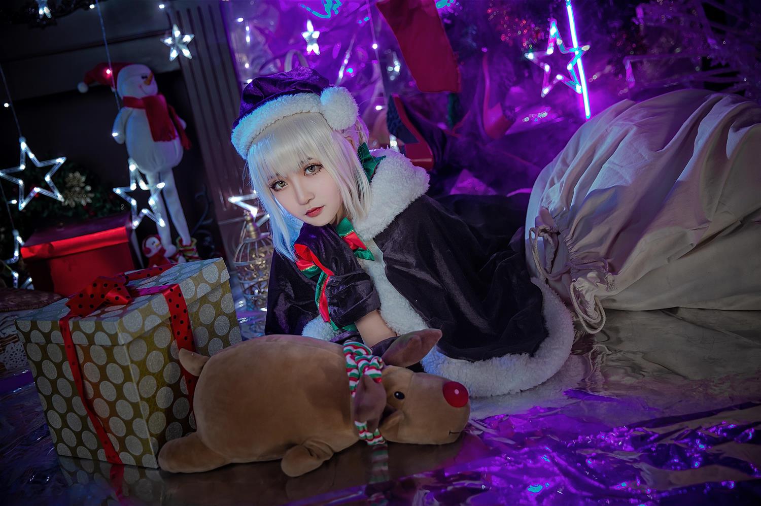 这个泡泡就是逊啦 阿尔托莉雅 圣诞alter [16P-30MB]