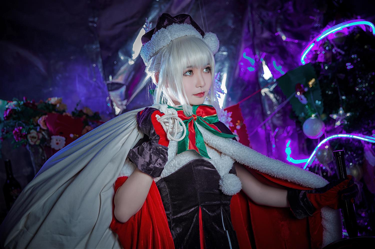 这个泡泡就是逊啦 阿尔托莉雅 圣诞alter [16P-30MB]