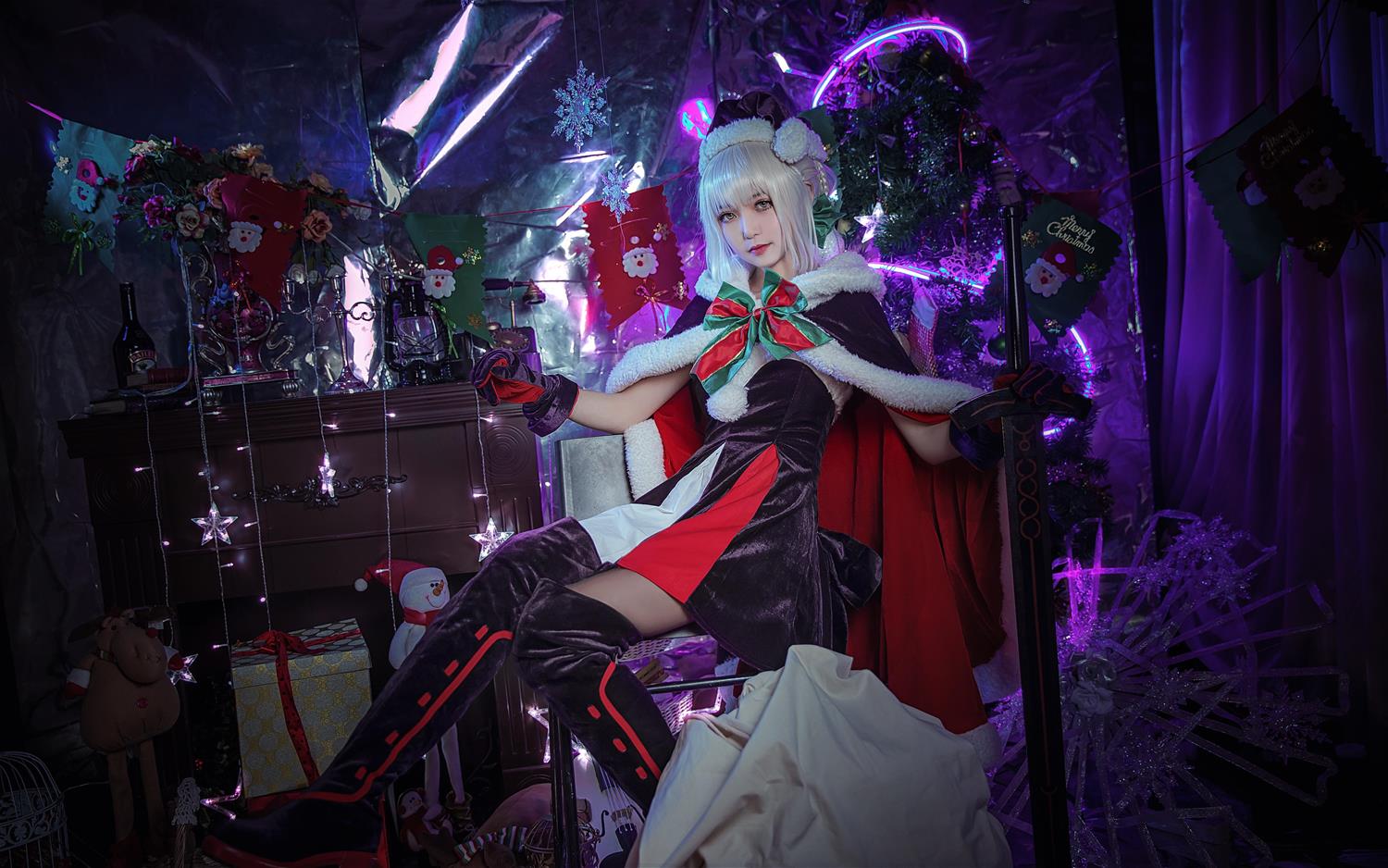 这个泡泡就是逊啦 阿尔托莉雅 圣诞alter [16P-30MB]