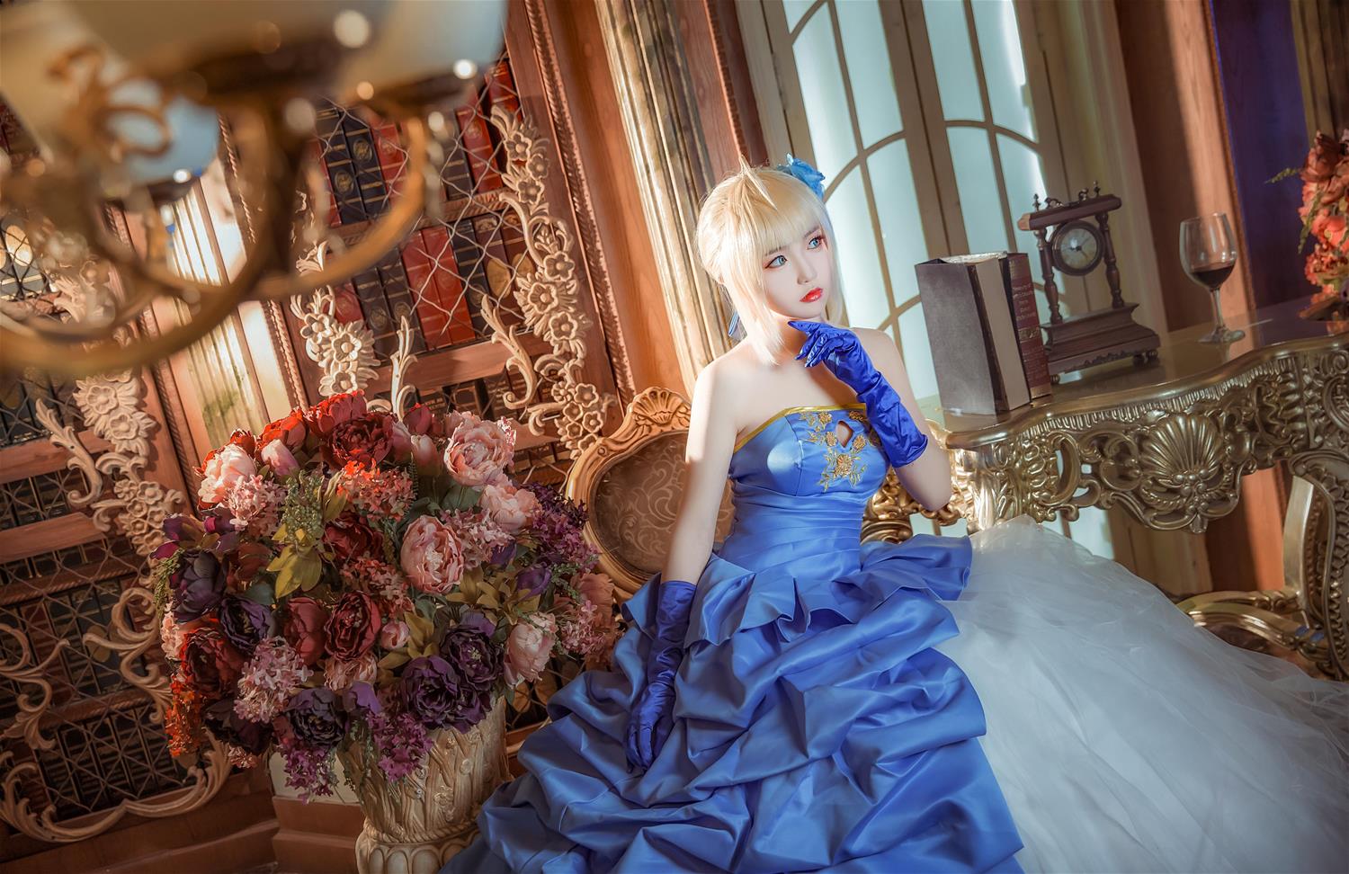 这个泡泡就是逊啦 阿尔托莉雅 十周年礼服 [17P-32MB]