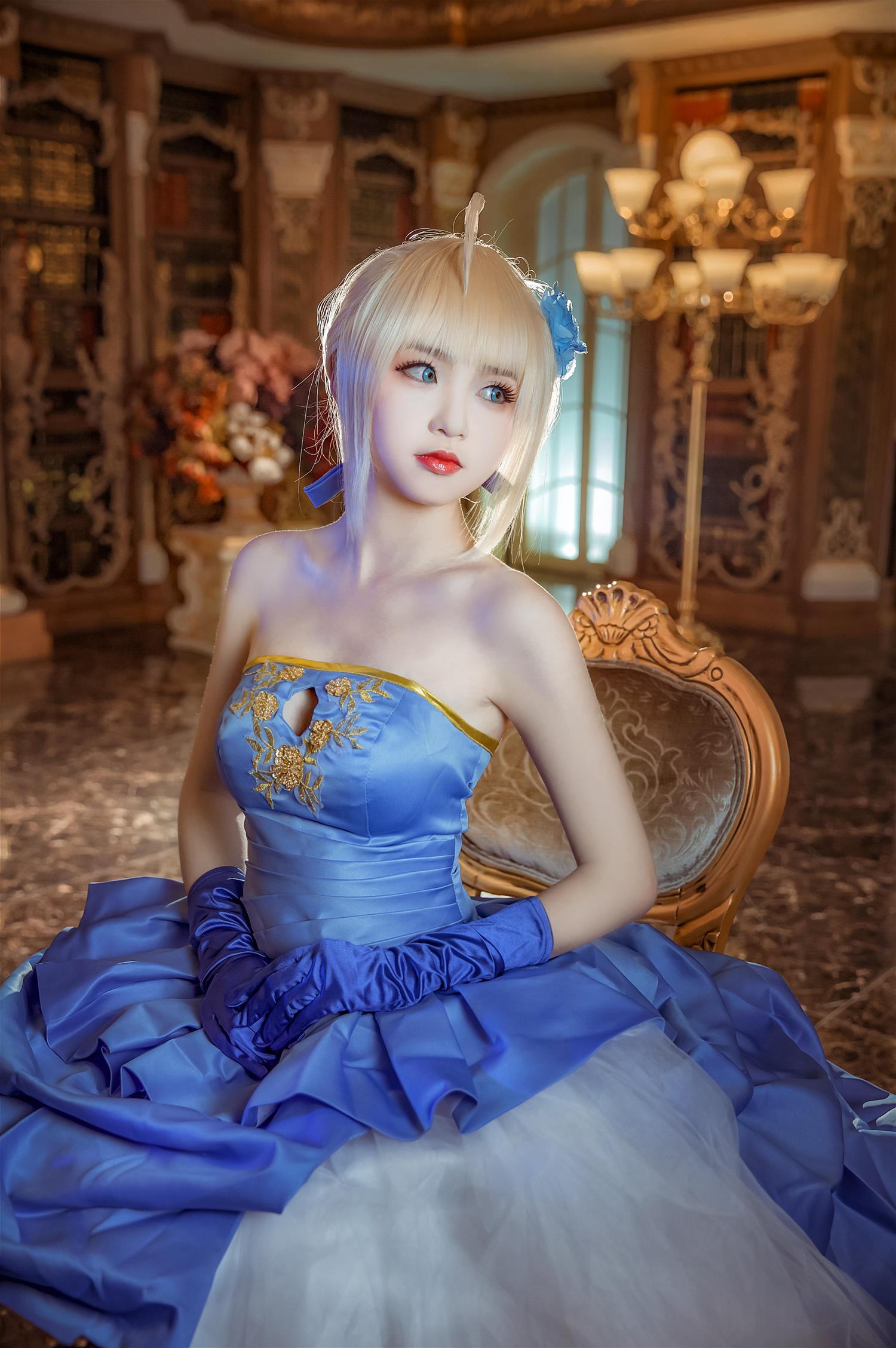 这个泡泡就是逊啦 阿尔托莉雅 十周年礼服 [17P-32MB]