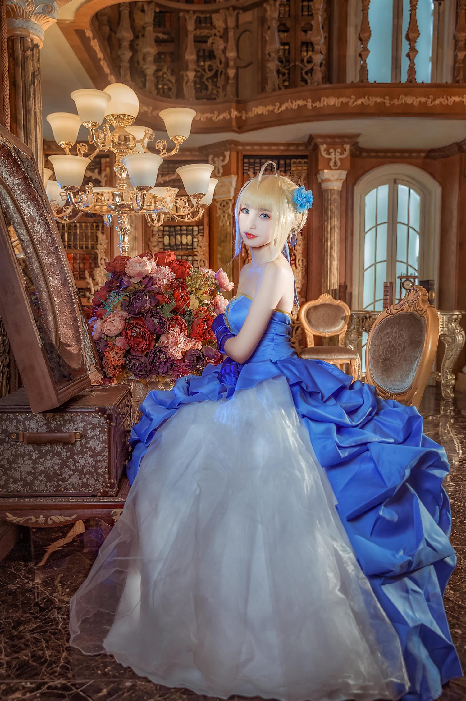 这个泡泡就是逊啦 阿尔托莉雅 十周年礼服 [17P-32MB]