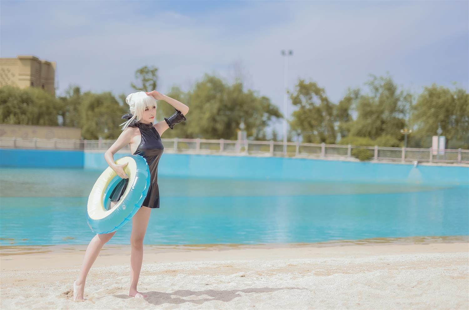 这个泡泡就是逊啦 黑saber泳装 [12P-115MB]