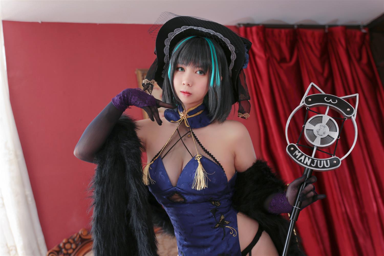 Meroko_魅瞳 柴郡旗袍 [33P-288MB]