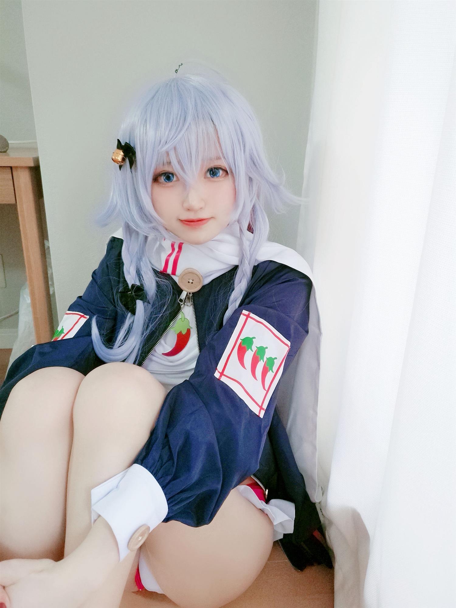 千阳 狗妈cos（七奈神乐）[16P-25MB]