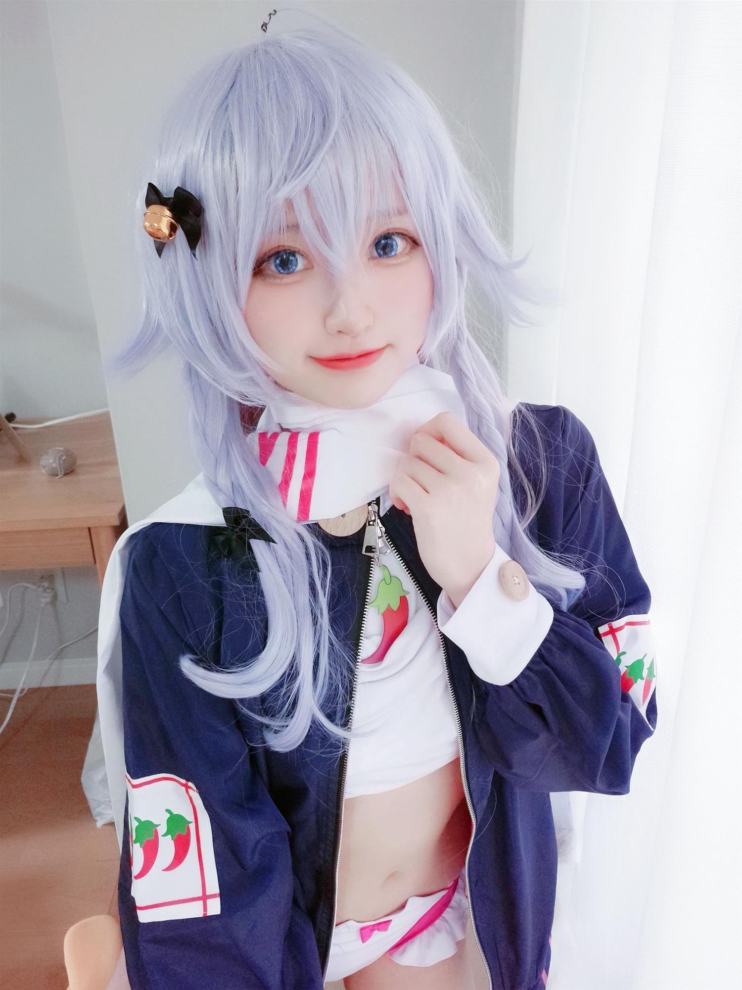 千阳 狗妈cos（七奈神乐）[16P-25MB]