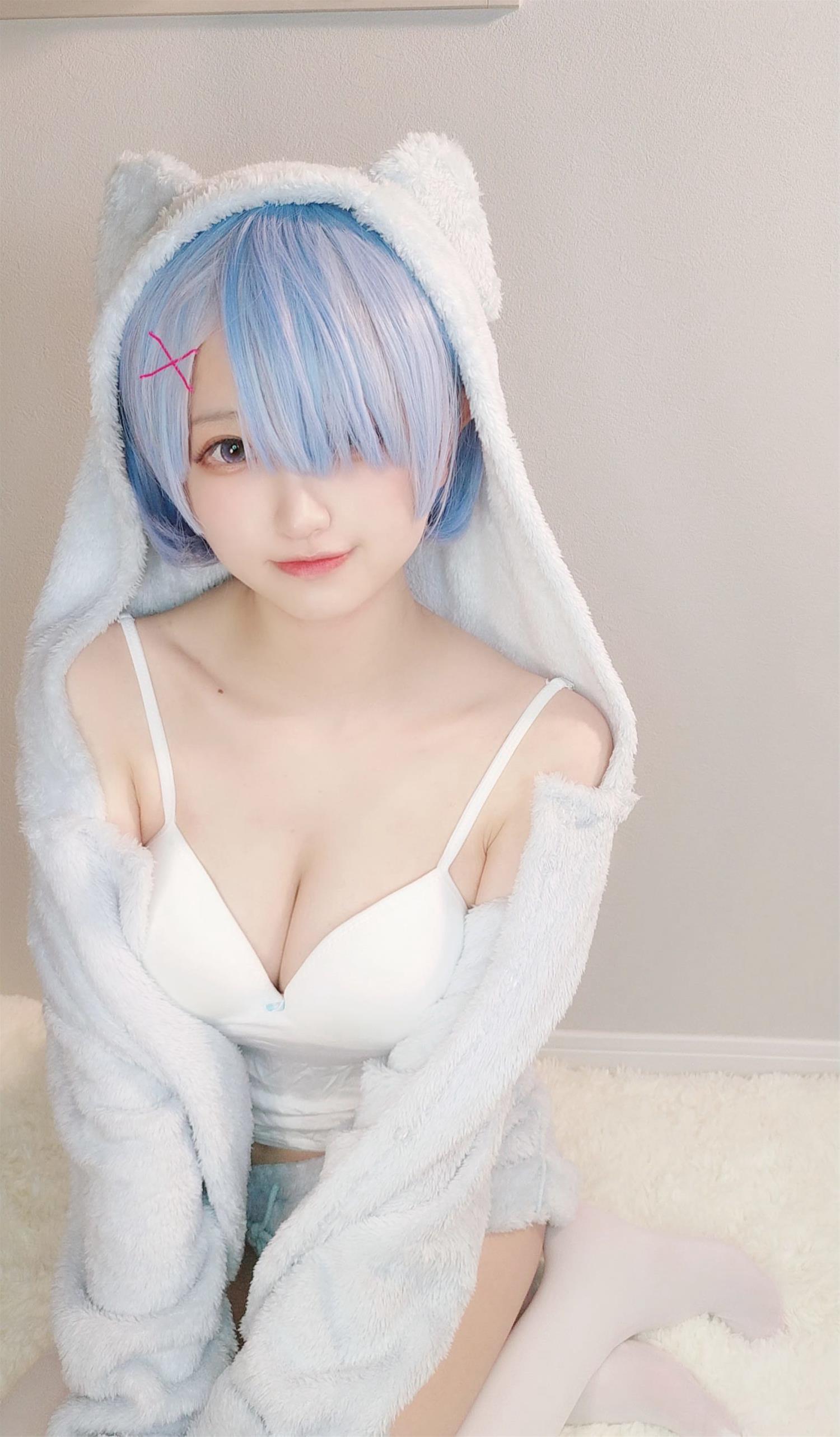 千阳 雷姆睡衣 [13P-15MB]