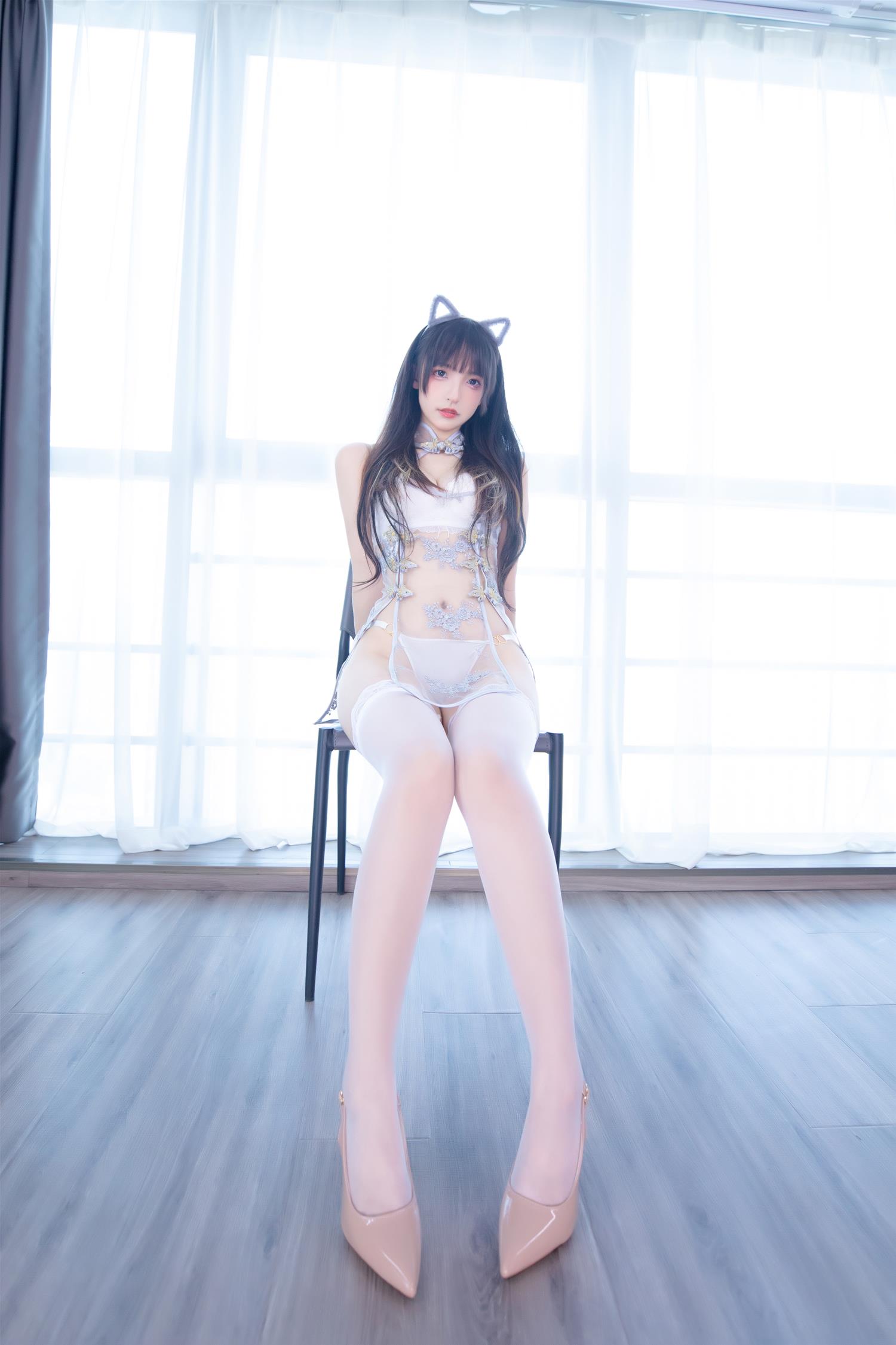 神楽坂真冬 VOL.096 羞涩喵喵 [75P-157MB]