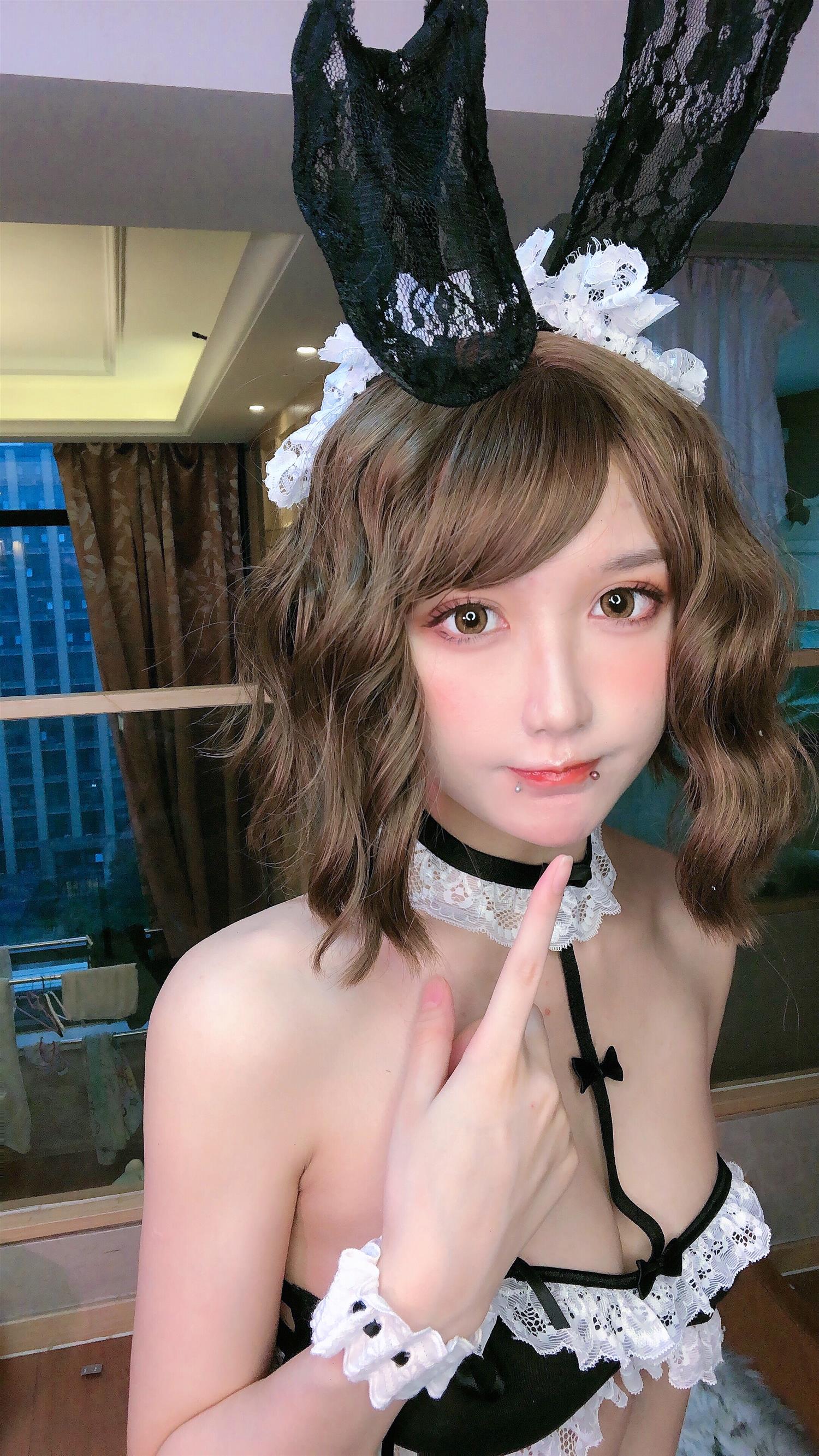 阿包也是兔娘 兔兔 [14P-40MB]