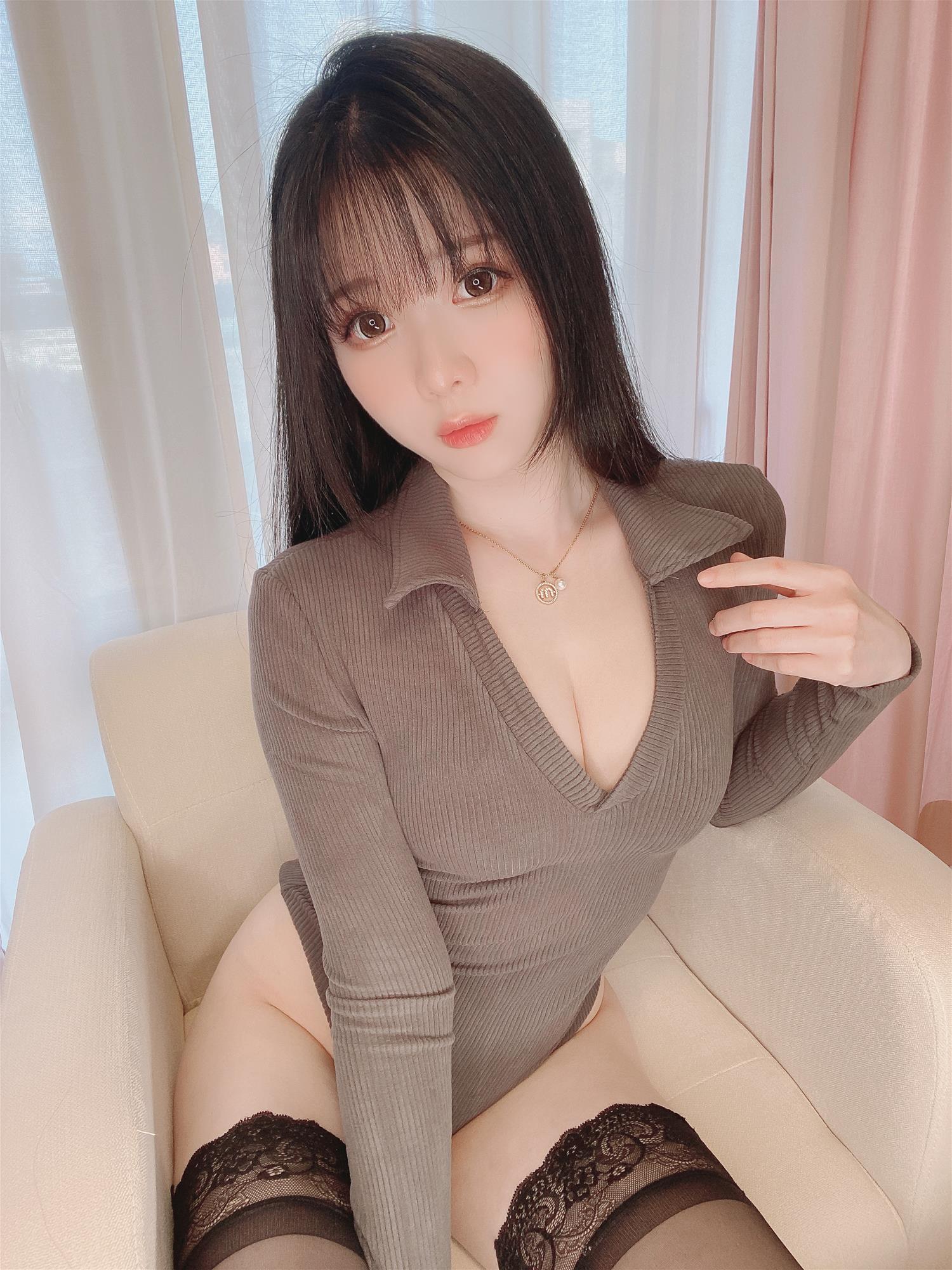 霜月shimo fantia 2022.02月合集 [114P-870MB]