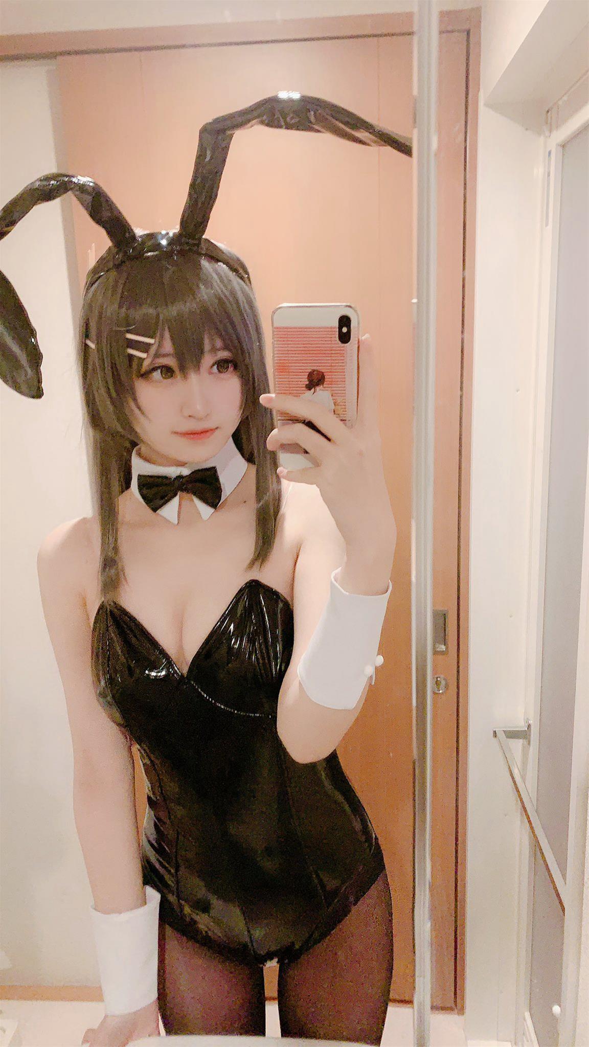 千阳 麻衣学姐兔子装 [19P-57MB]