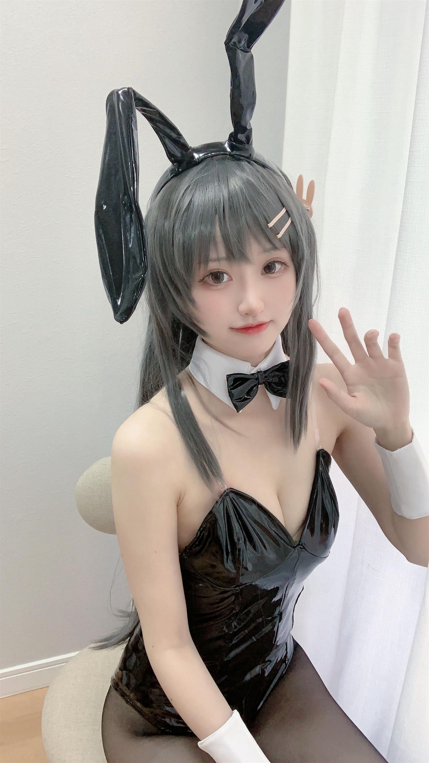 千阳 麻衣学姐兔子装 [19P-57MB]