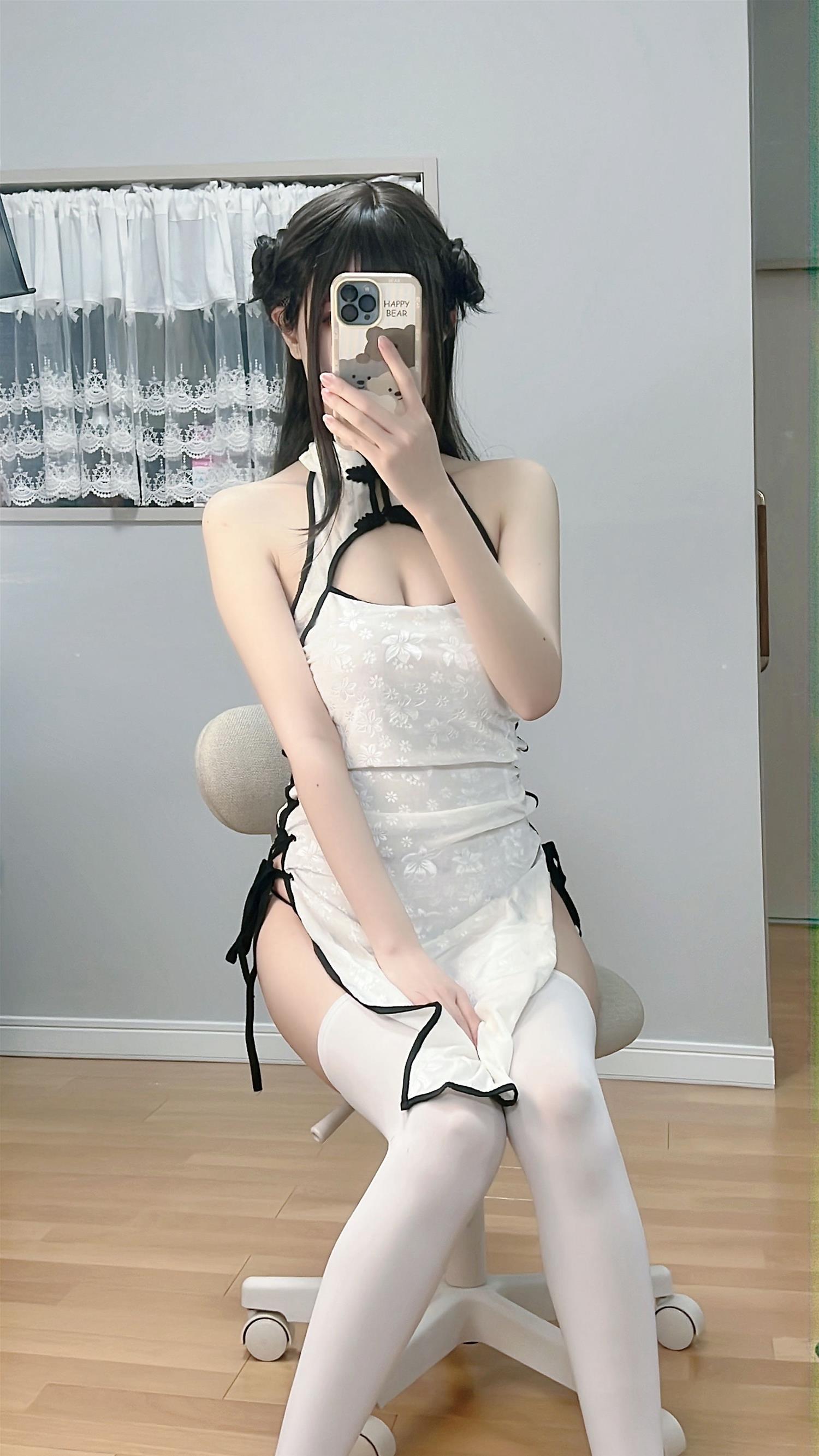 千阳 旗袍全身速报 [11P-28MB]