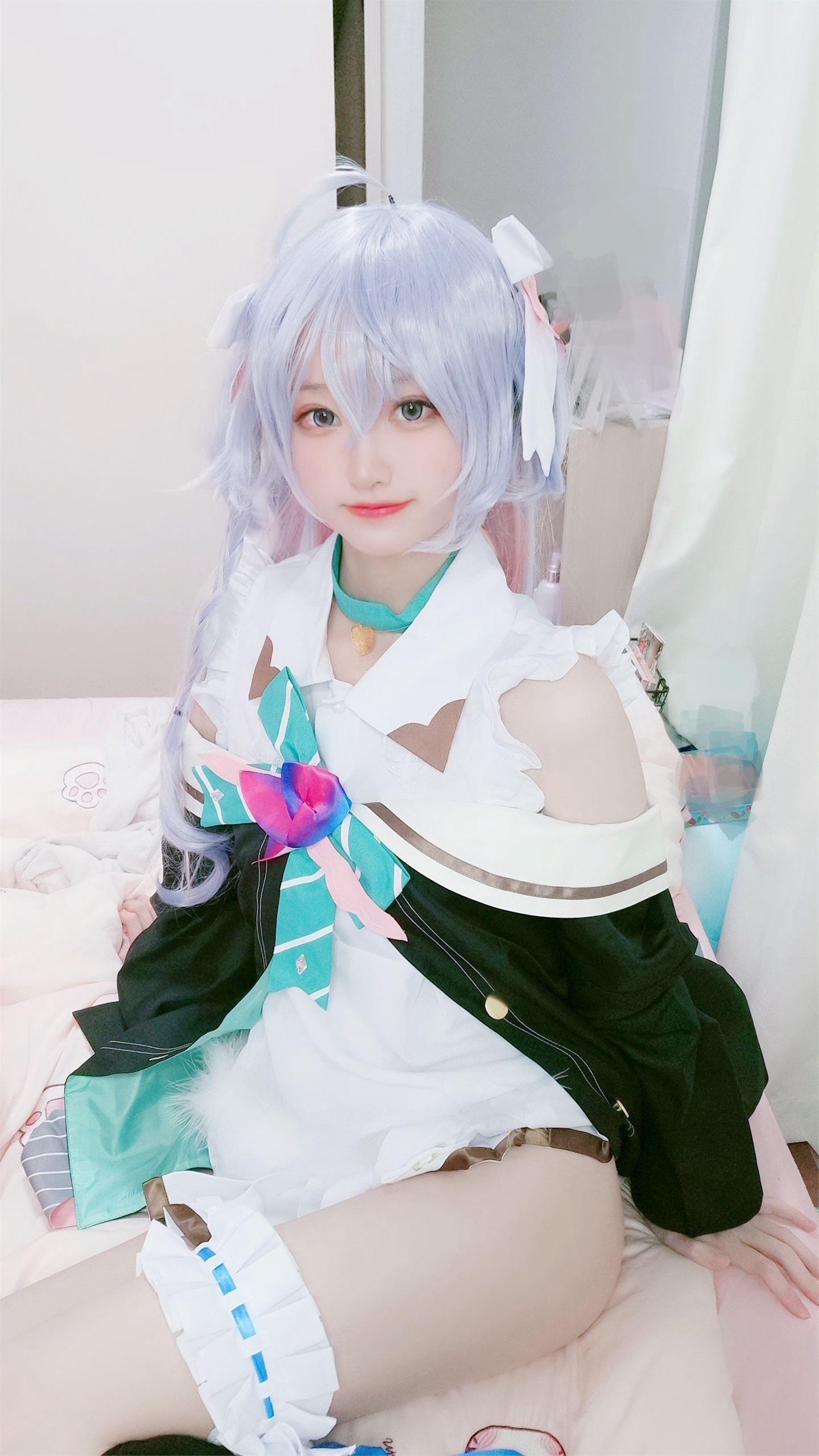 千阳 神乐七奈 [13P-16MB]