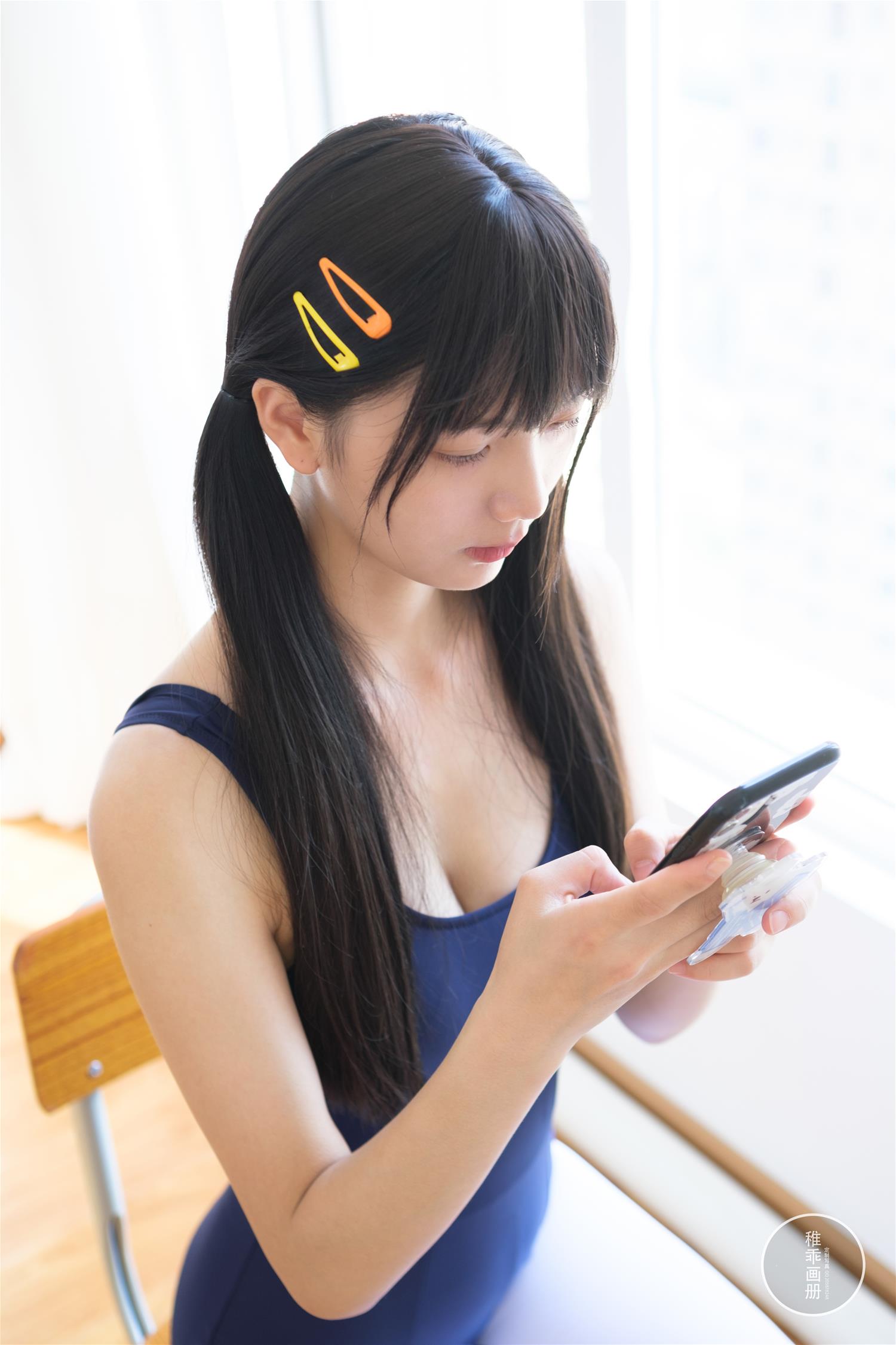 稚乖画册 夜夜 死库水 [88P1V-2.42GB]