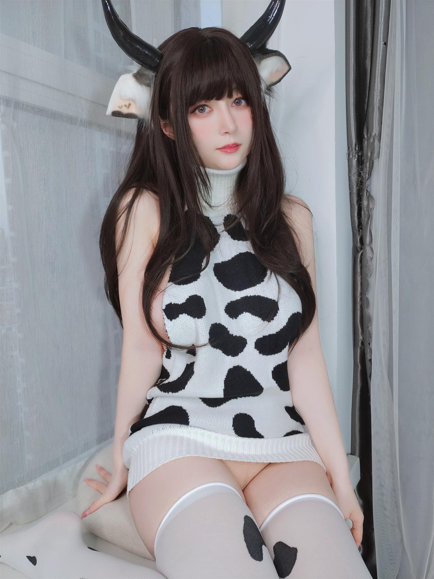 Coser小姐姐 白银81 2022年2月fantia合集 [227P12V-0.99GB]