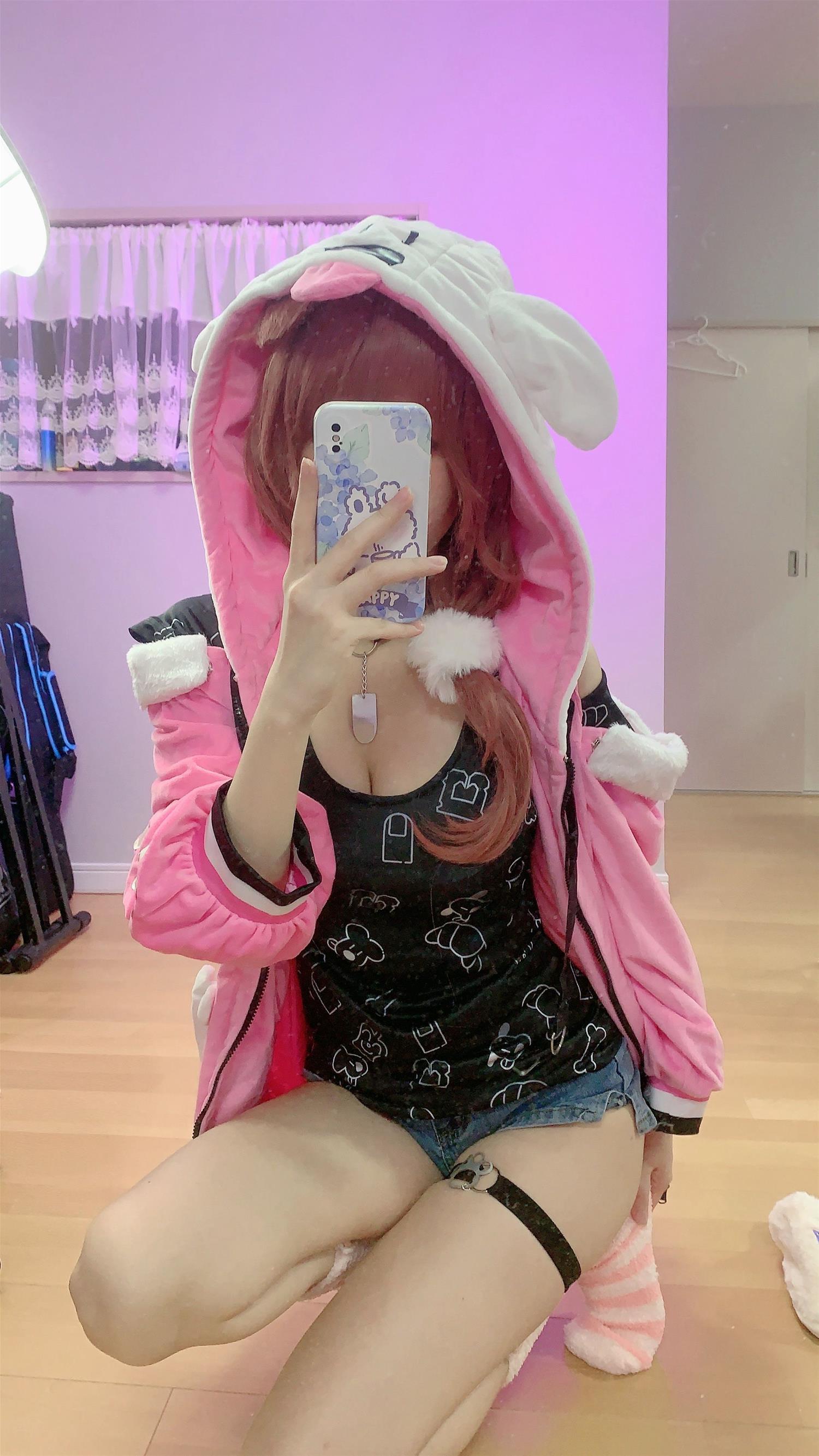 千阳 戌神ころね [12P-39MB]