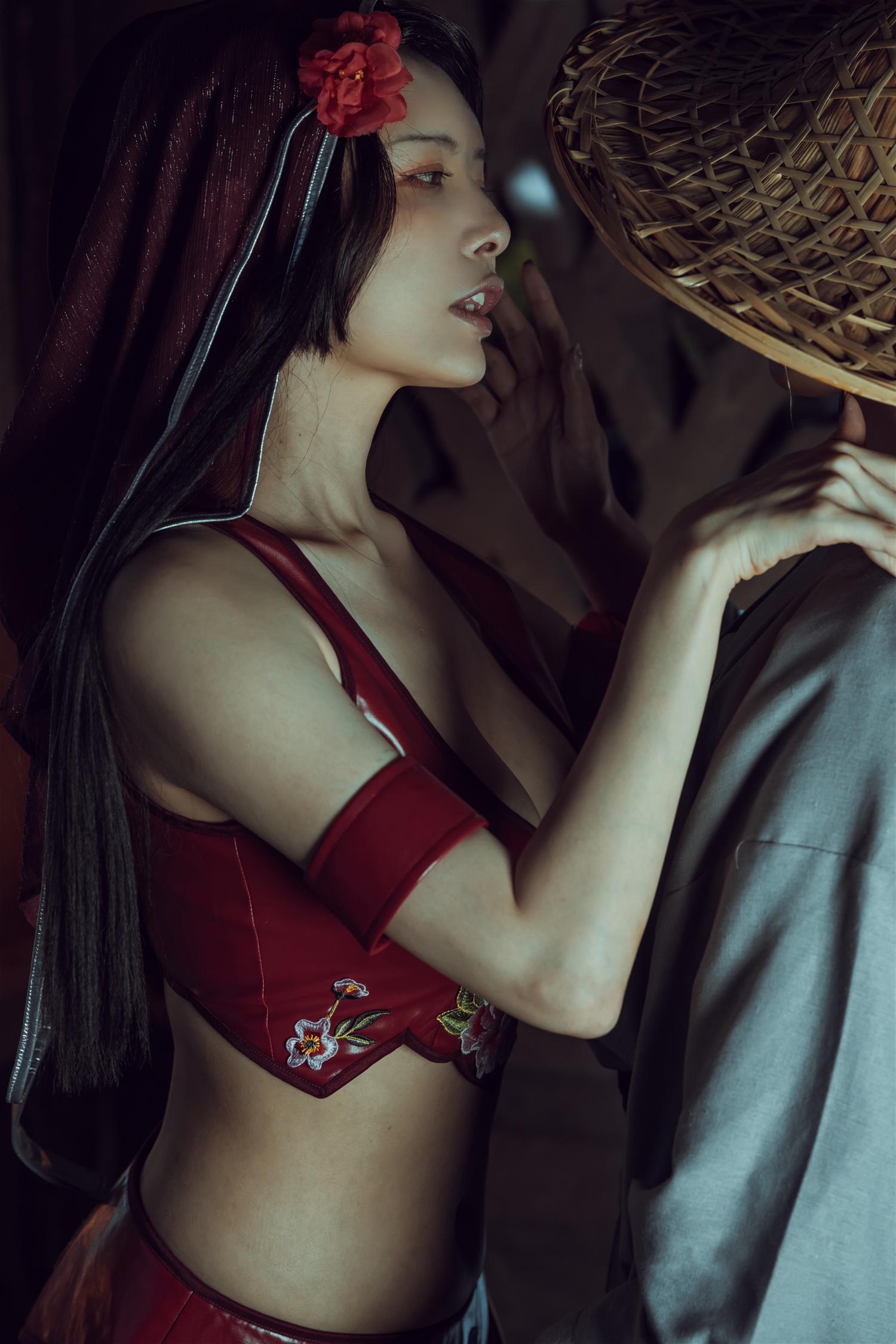 秋和柯基 嗜血印 [30P-294MB]