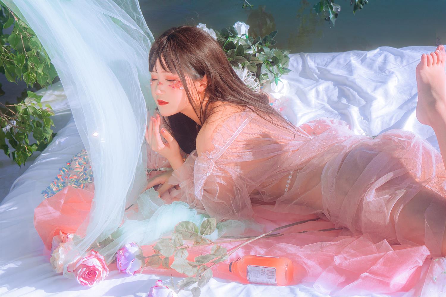 三度_69 水边的阿狄丽娜 [32P-740MB]