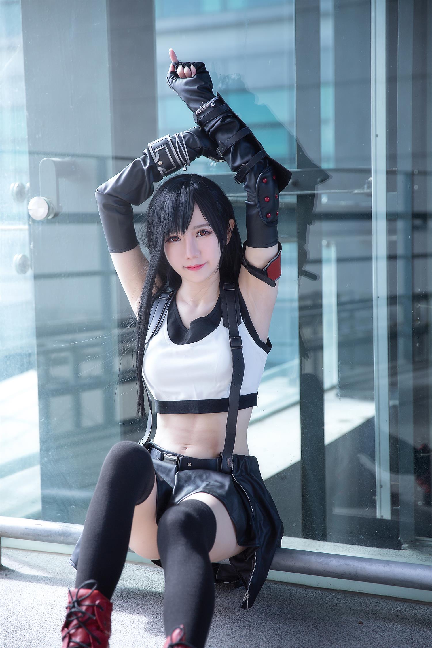 Sally Dorasnow Tifa [20P-203MB]