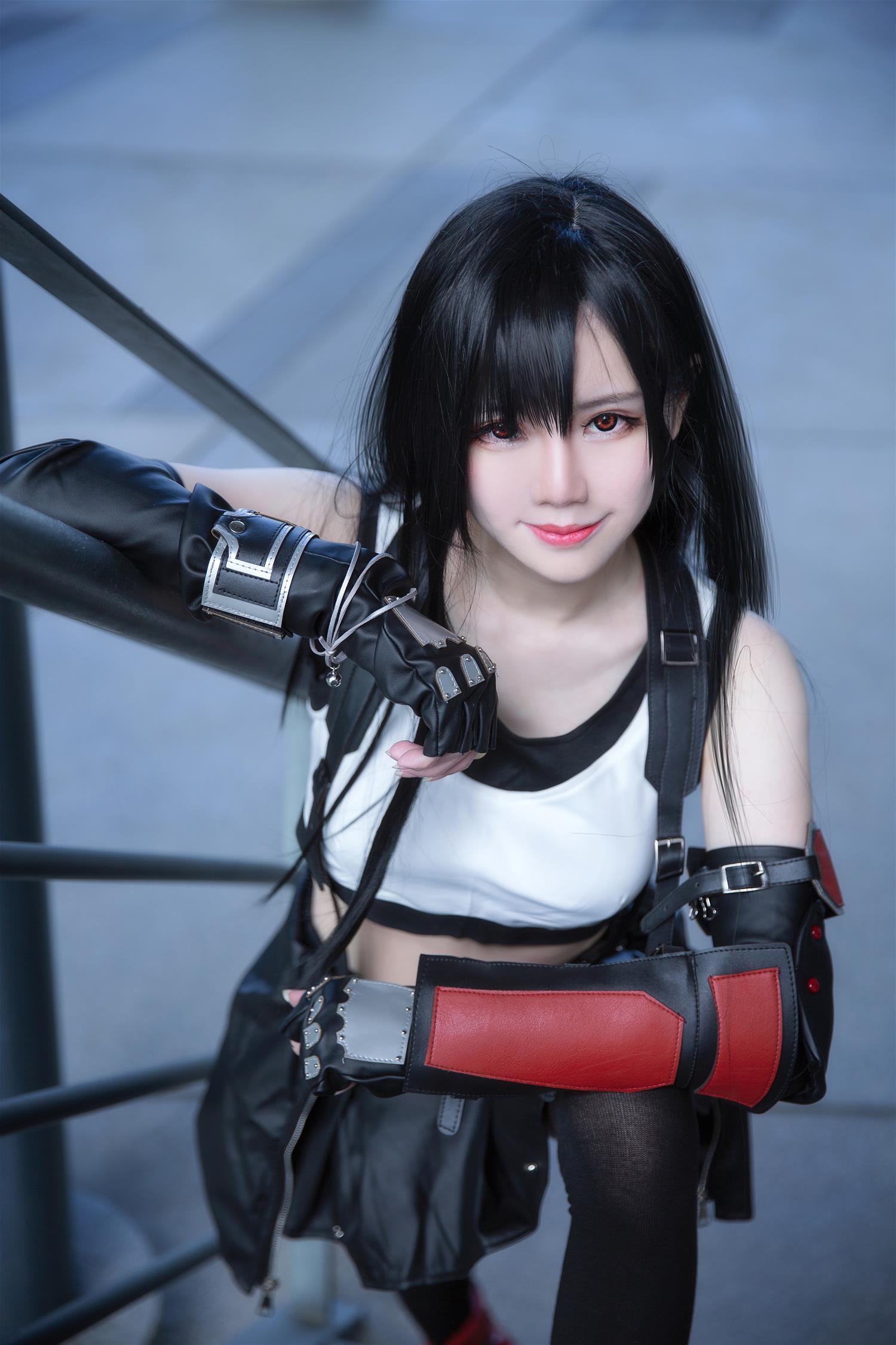 Sally Dorasnow Tifa [20P-203MB]