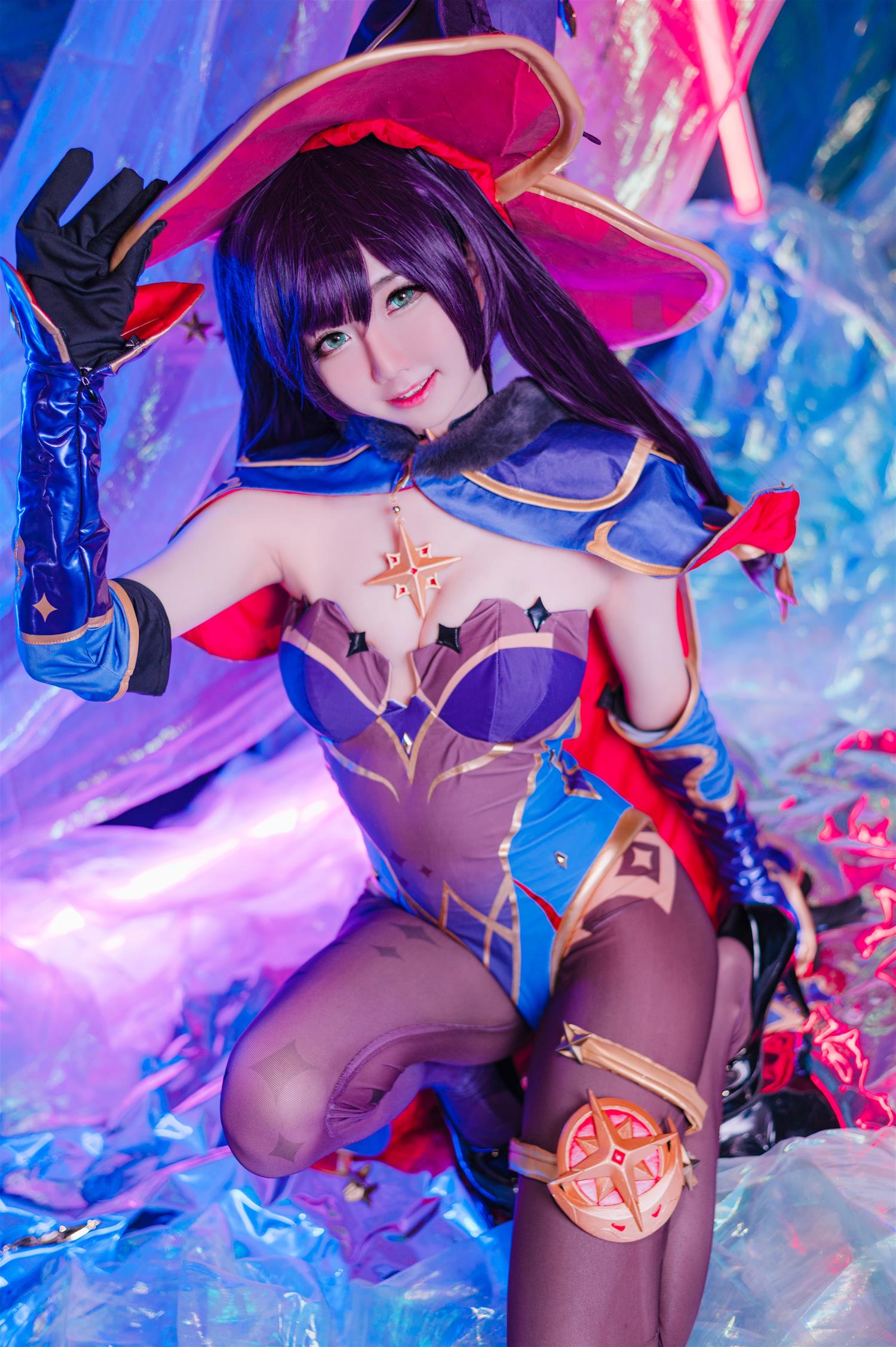 Sally Dorasnow Mona [33P-169MB]