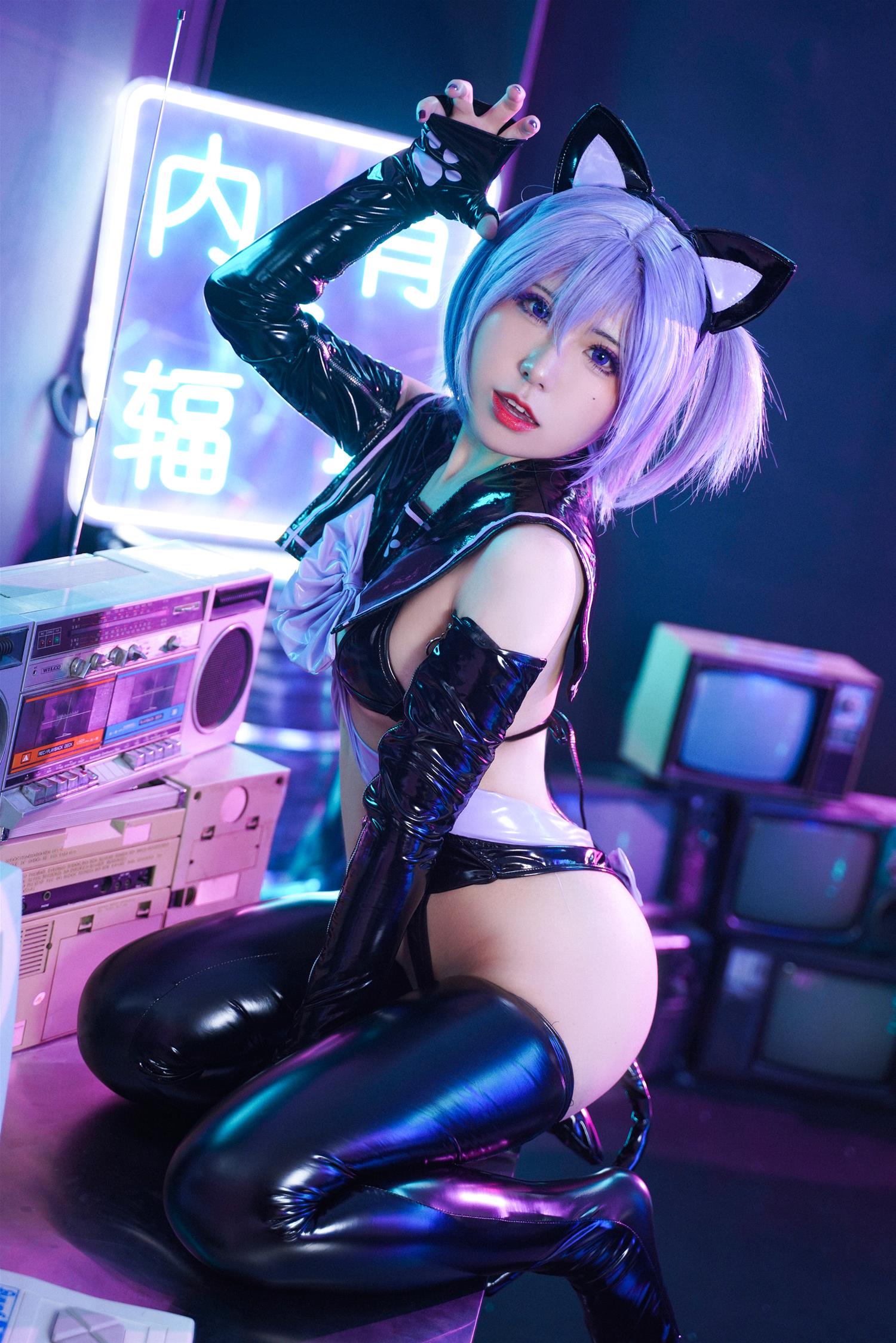 虎森森 莉莉娅 [65P-302MB]