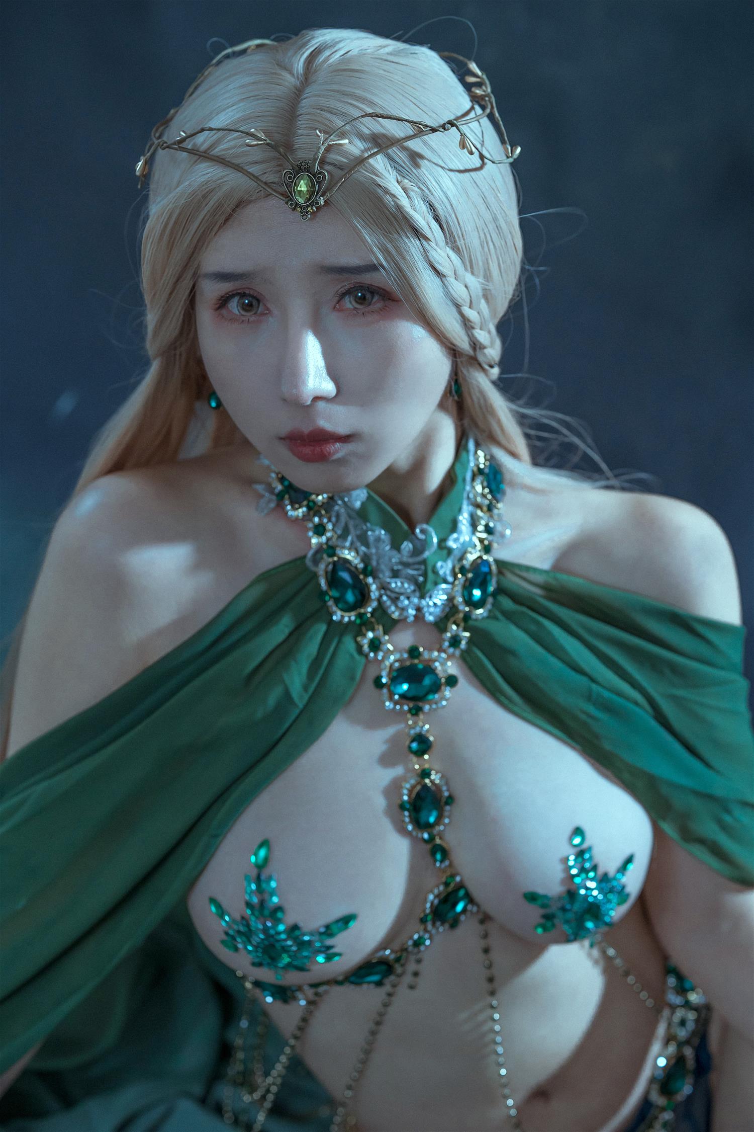 云溪溪 奶桃 Malachite孔雀石 [40P-376MB]