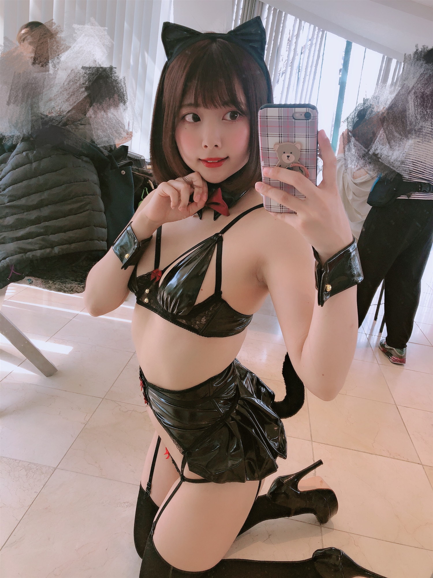 Tomiko (とみこ)  Fantia 競泳水着じどり🏊‍♀️~ [32P3V-116MB]