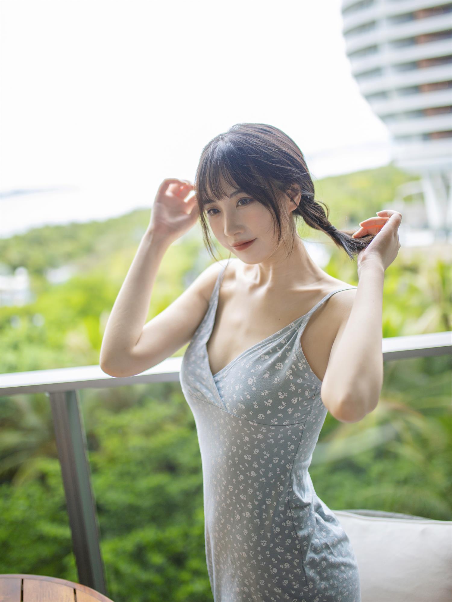 念雪ww 无尽夏 [27P-220MB]