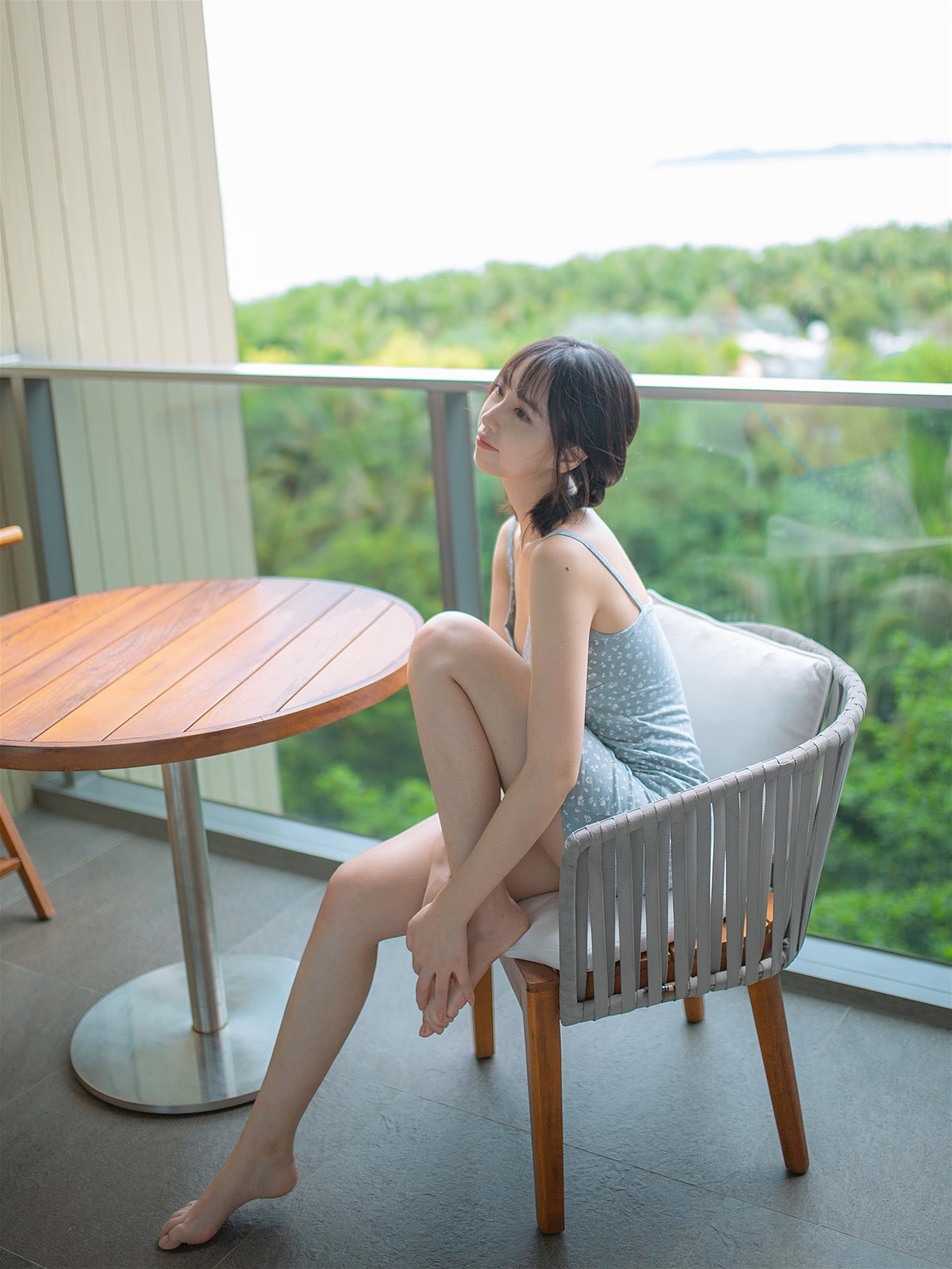 念雪ww 无尽夏 [27P-220MB]