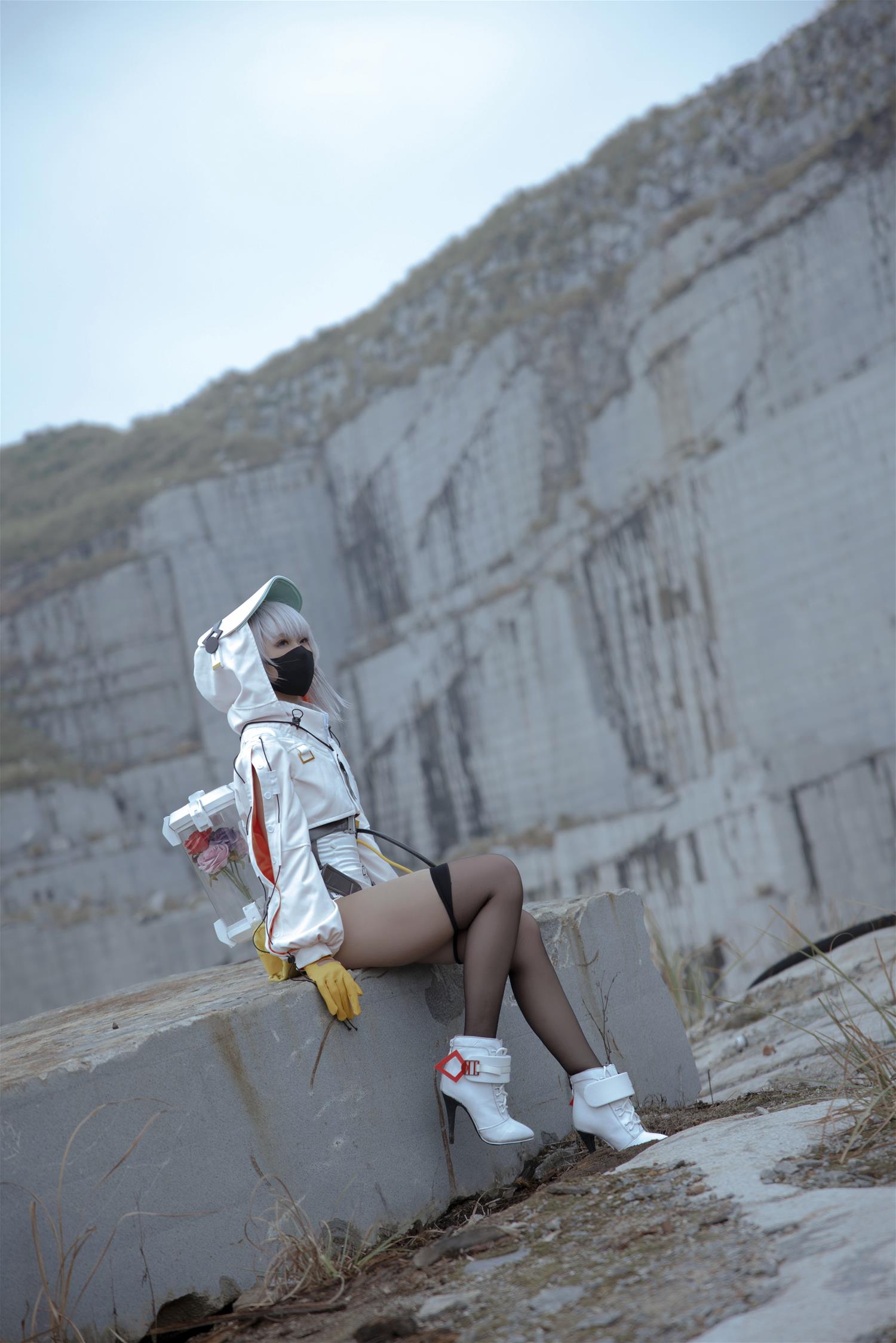 G44不会受伤 快要坏掉的八音盒 小花 [30P-398MB]