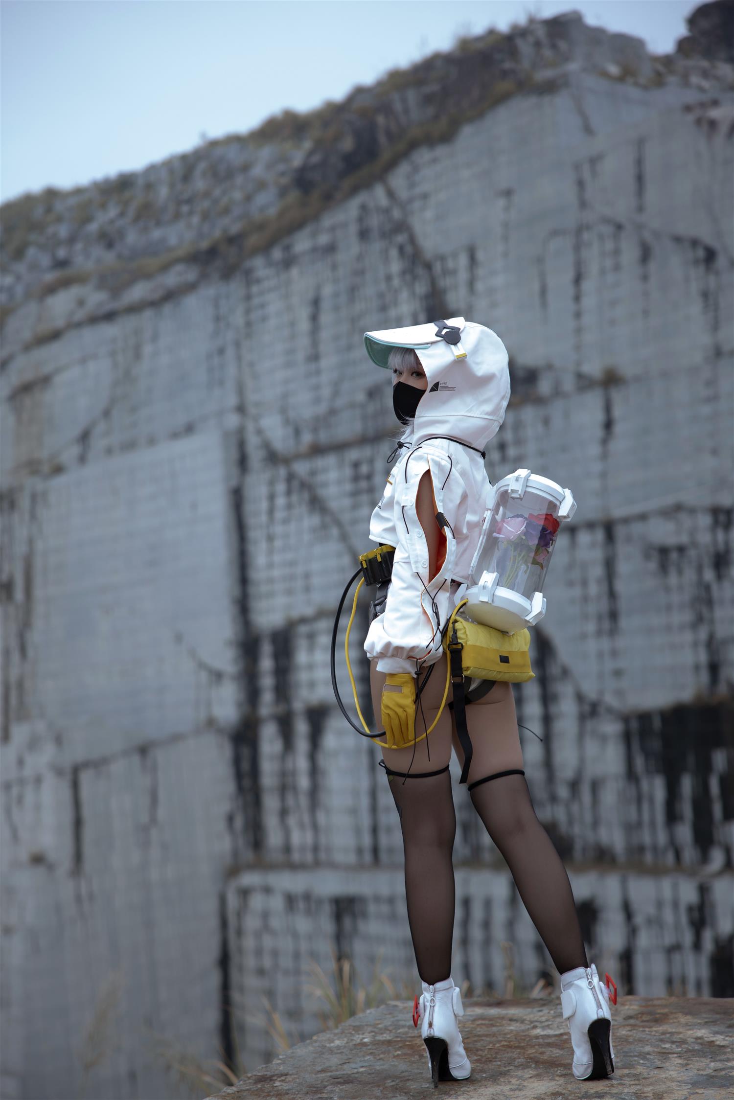 G44不会受伤 快要坏掉的八音盒 小花 [30P-398MB]