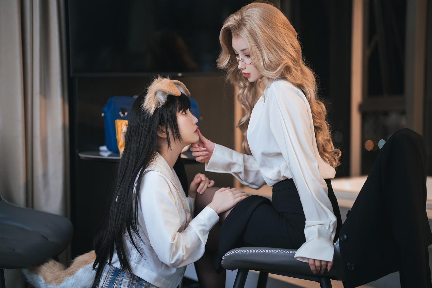 rioko凉凉子 &面饼仙儿 女上司双人版 [40P1V-595MB]