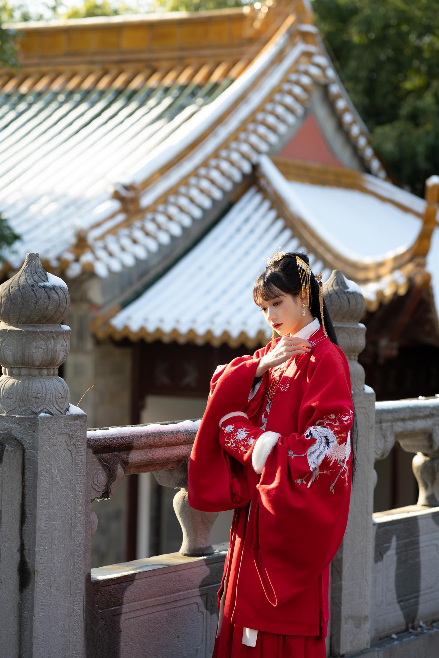 兔子zzz 深宫雪 [27P-260MB]