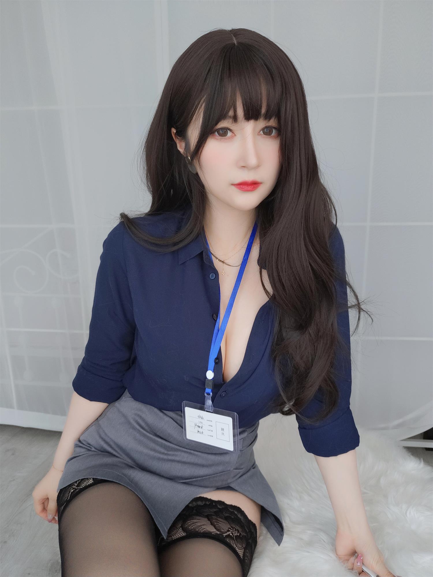 Coser小姐姐 白银81 NO.101 2022年12月fantia合集 [340P8V-1.51GB]