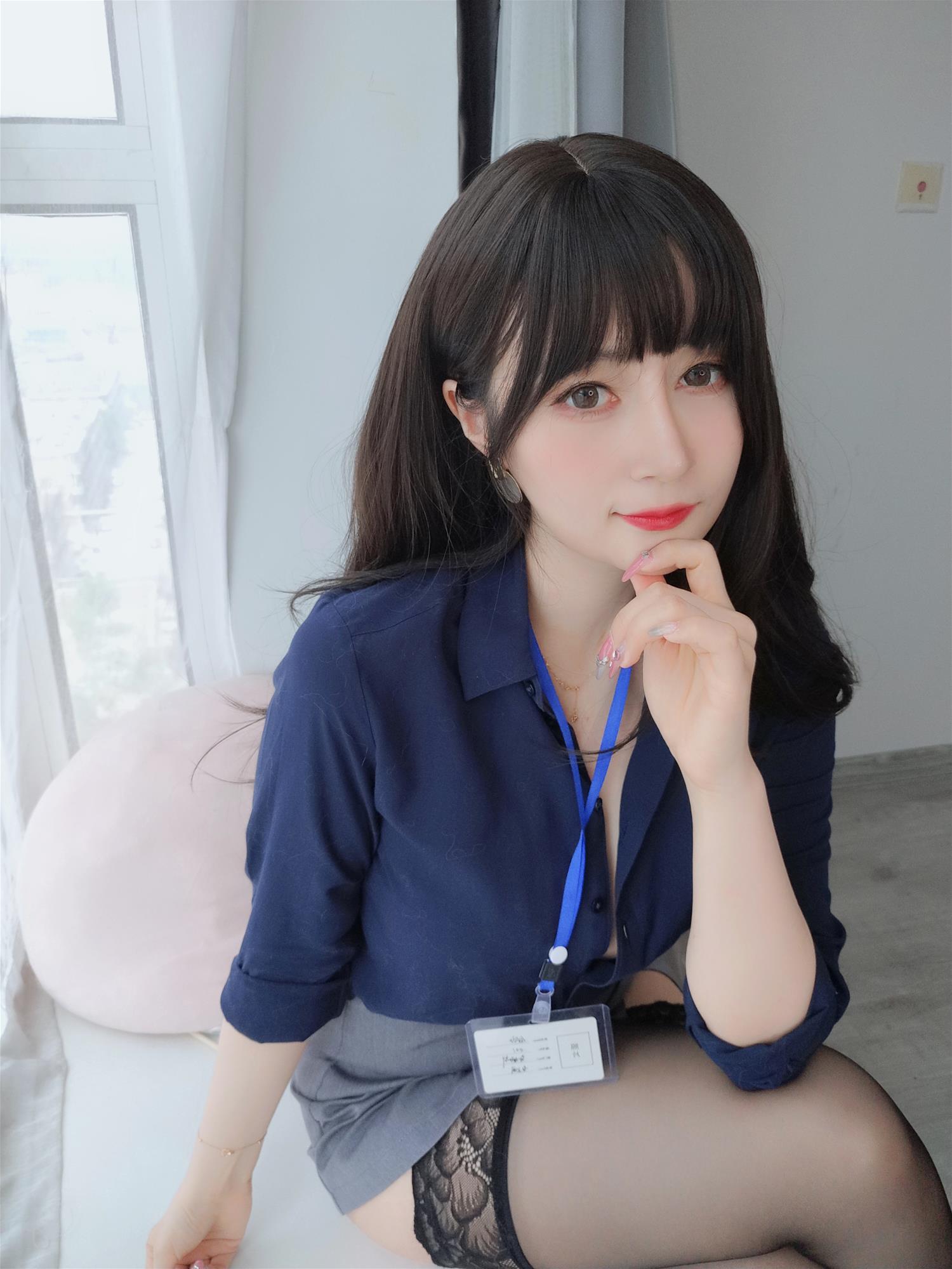 Coser小姐姐 白银81 NO.101 2022年12月fantia合集 [340P8V-1.51GB]