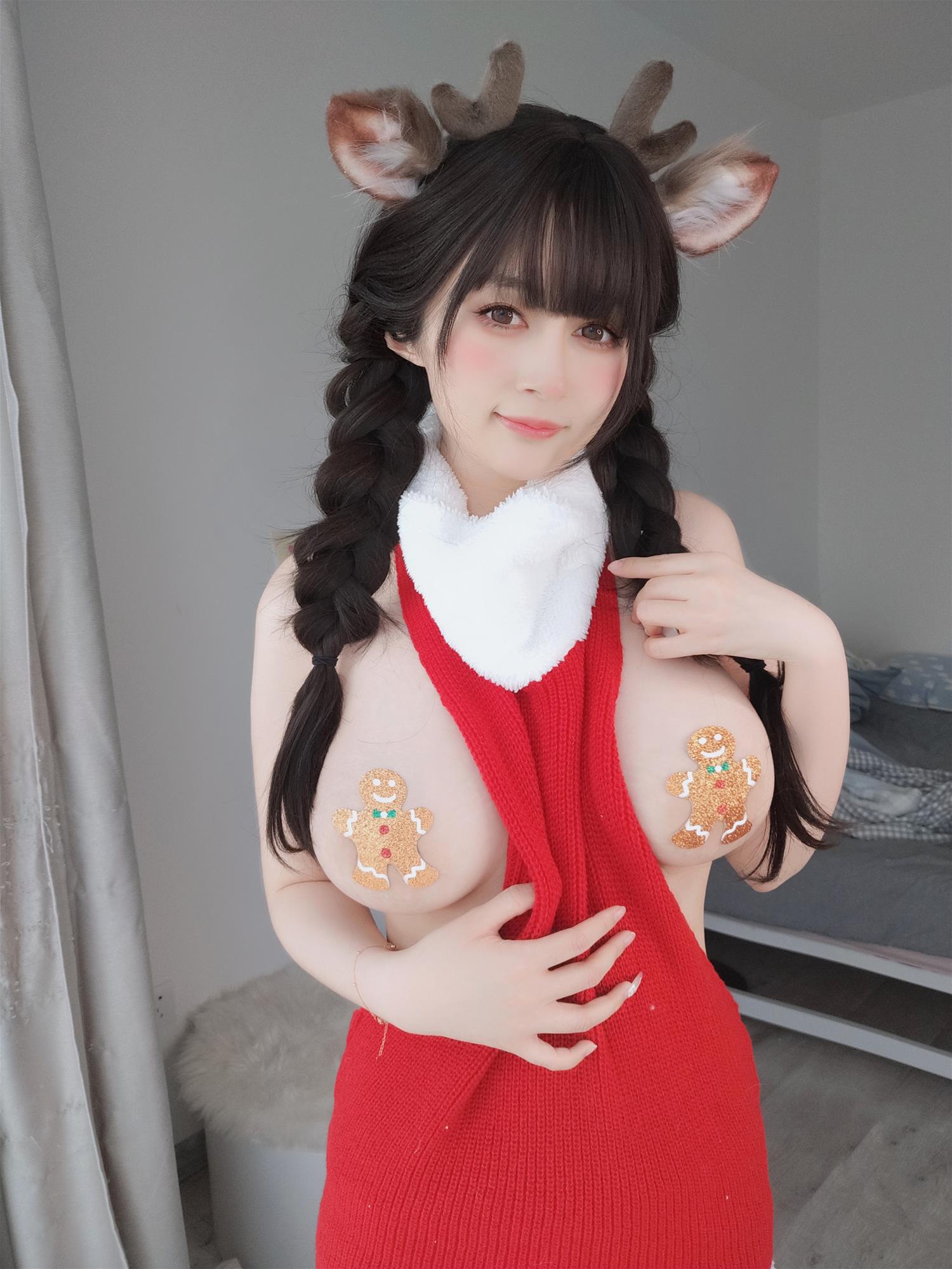 Coser小姐姐 白银81 NO.101 2022年12月fantia合集 [340P8V-1.51GB]