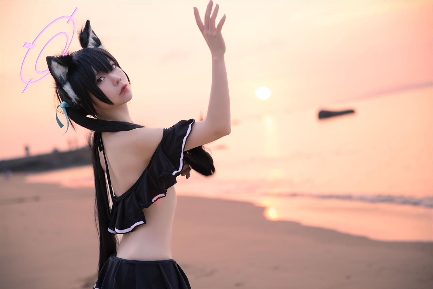 G44不会受伤 碧蓝档案 黑見芹香 海边泳装 [20P-161MB]