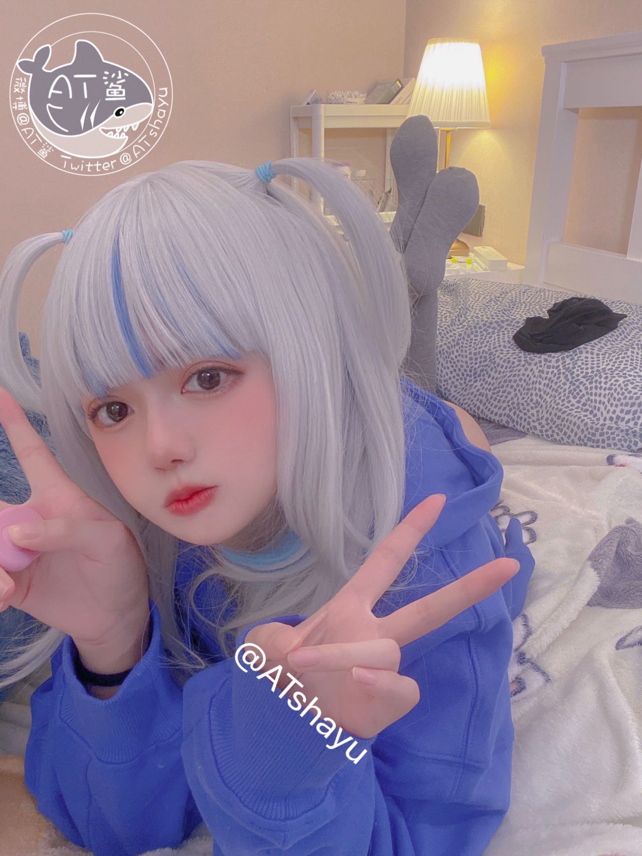 AT鲨 蓝色上衣 [25P-5MB]