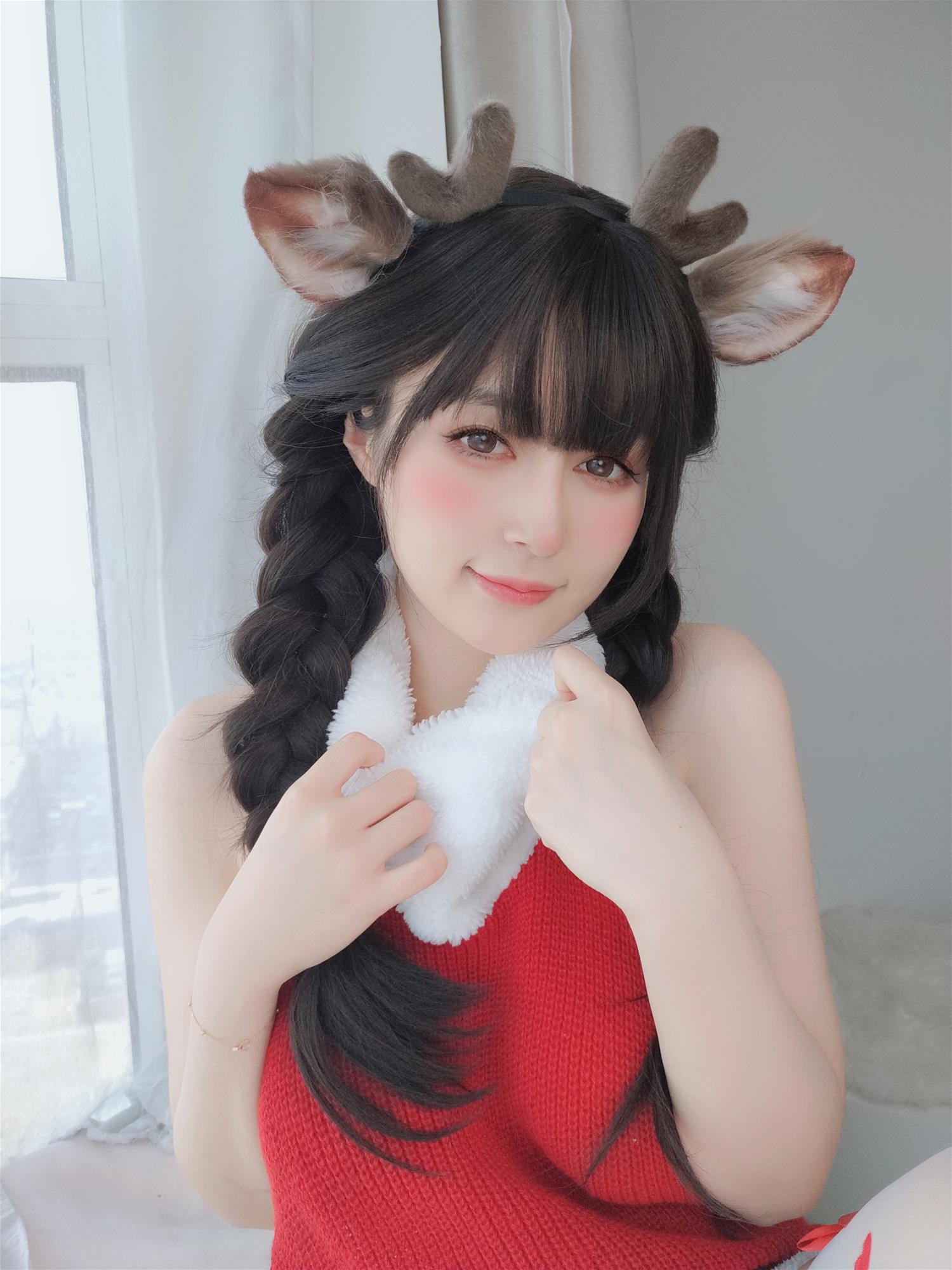 Coser小姐姐 白银81 NO.101 2022年12月fantia合集 [340P8V-1.51GB]